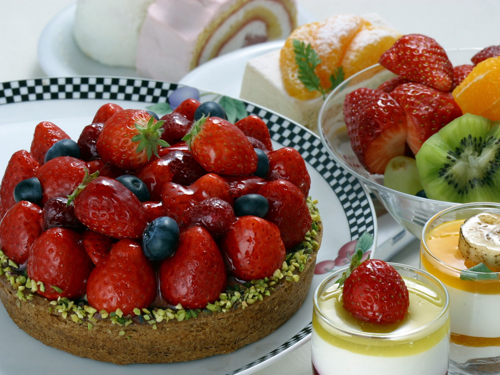 indoors, round, no people, dessert, blueberries, fruitcake, strawberries, sweet, table, food, cake, strawberry, close-up, berry fruit, freshness, food and drink, HD Wallpaper