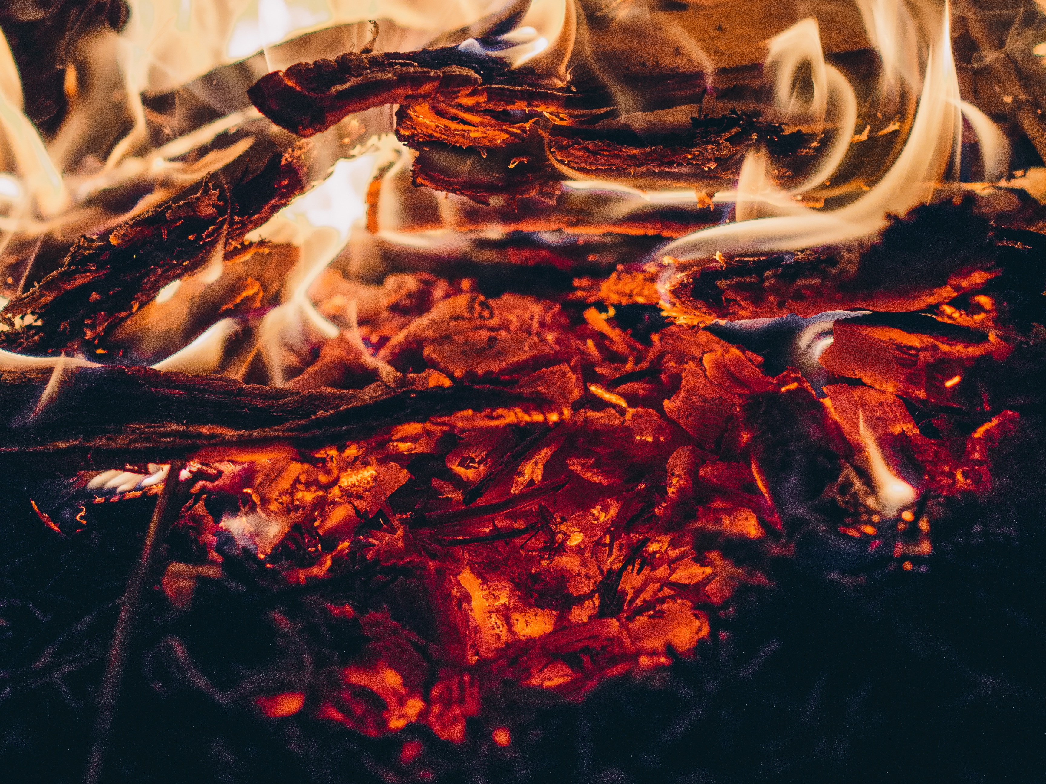 hiking, red, bonfire, long exposure, night, motion, heat, burn, smoke, log, vacation, leisure, recreation, camp, food, tent, firewood, glowing, picnic, HD Wallpaper