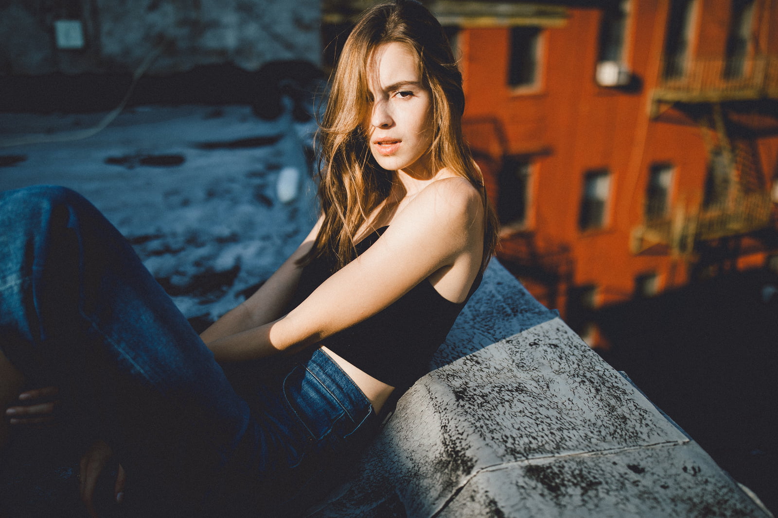 720P, beautiful woman, hair, blond hair, contemplation, real people, young adult, hair in face, women, brunette, rooftops, sitting, lifestyles, teenager, HD Wallpaper