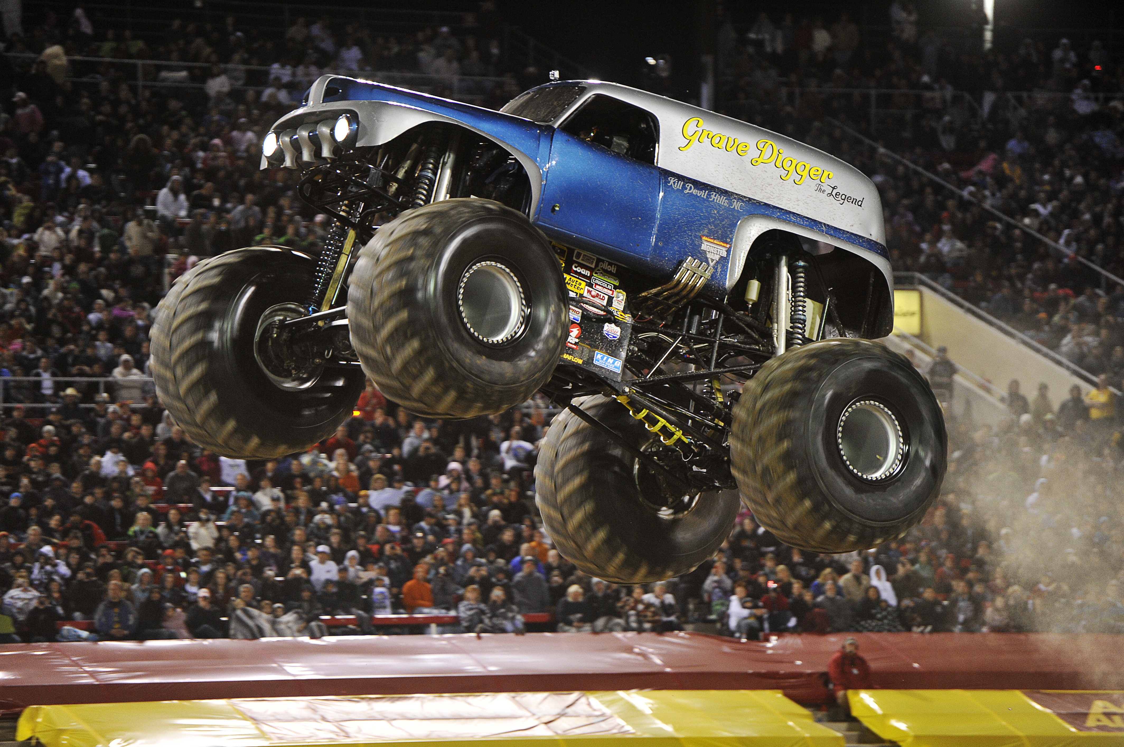 race, racing, monster truck, 4x4, monster, 4K, digger, grave, truck, HD Wallpaper
