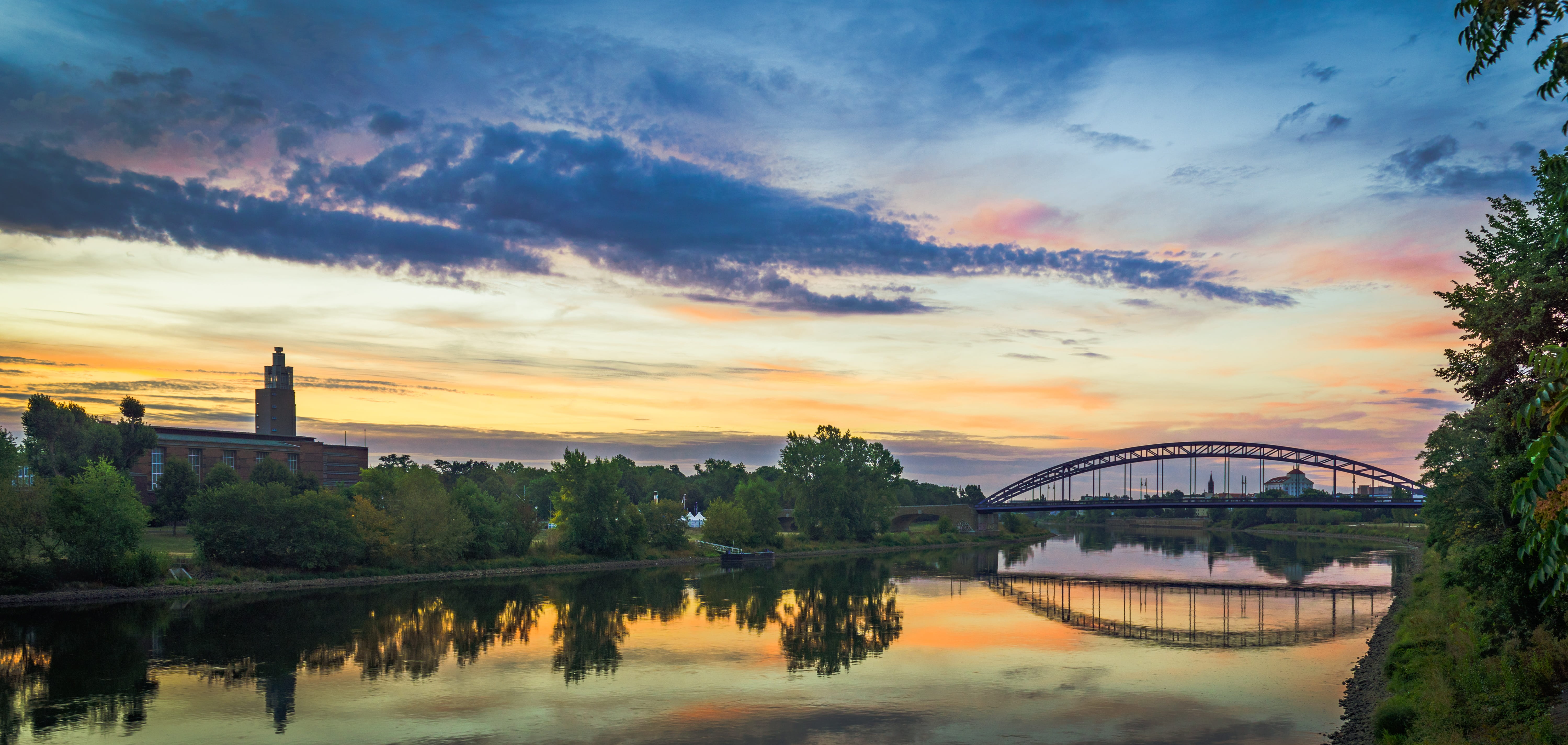 city, cloud - sky, architecture, bridge - man made structure, magdeburg, bridge, travel destinations, germany, dusk, building exterior, 5K, river, arch bridge, HD Wallpaper
