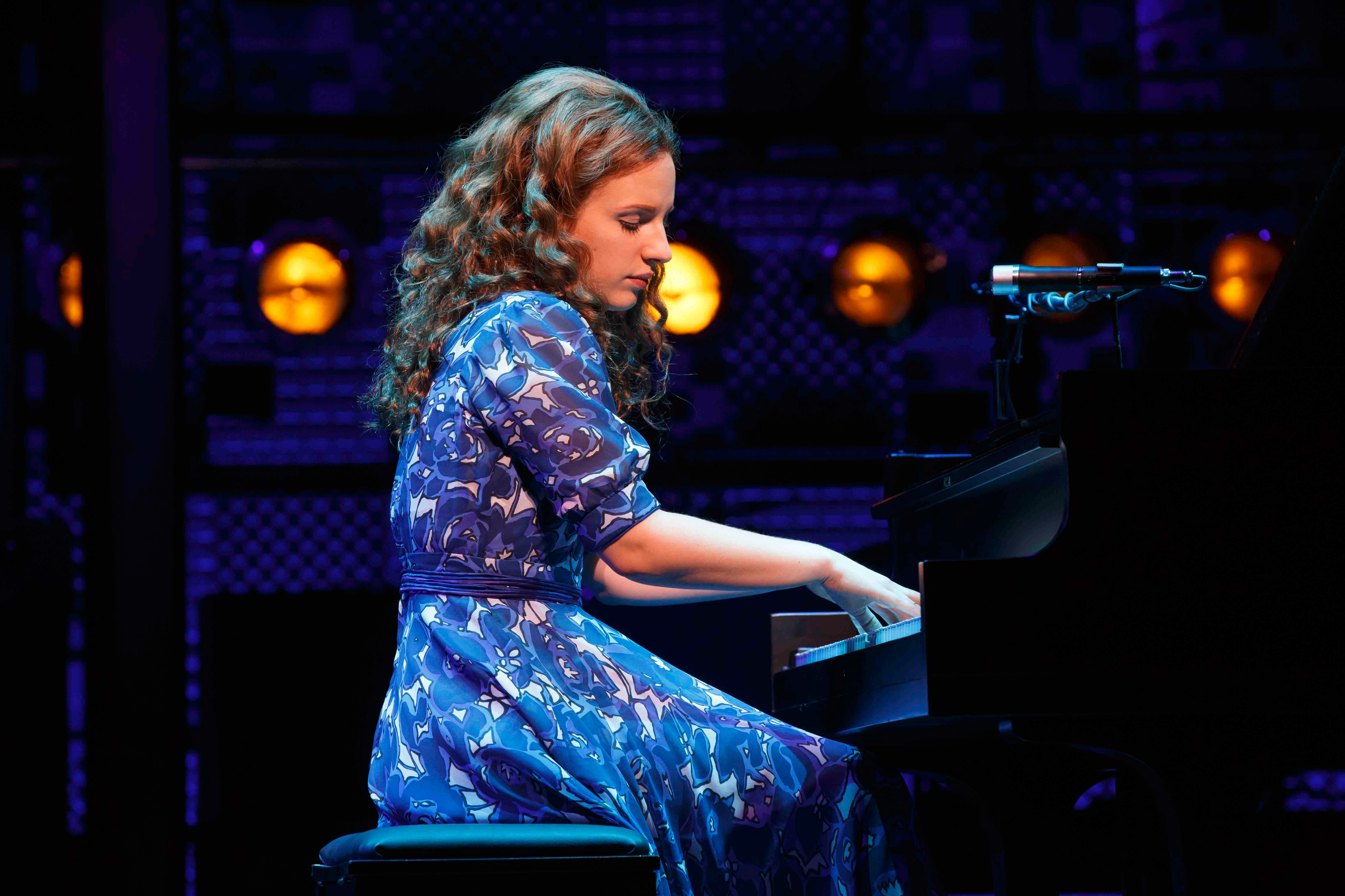 pianist, show, singer, Jessica Mueller, Beautiful The Carole King Musical, Broadway, actress, 5K, HD Wallpaper