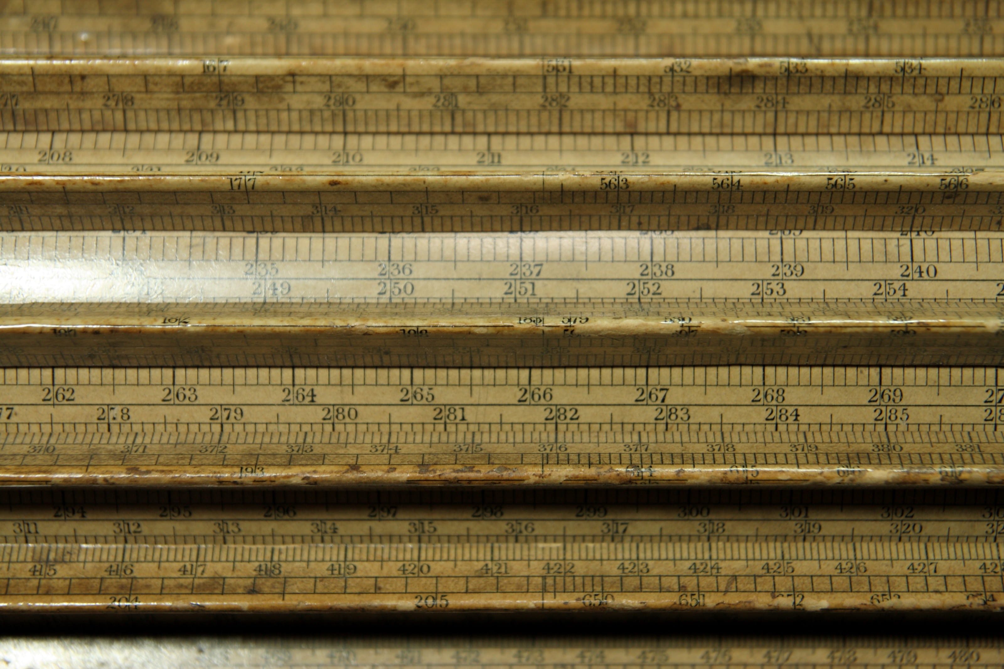 pattern, wood - material, adam winger logan utah, vintage tools, man made object, 2K, backgrounds, old, metal, measures, no people, still life, man made, HD Wallpaper