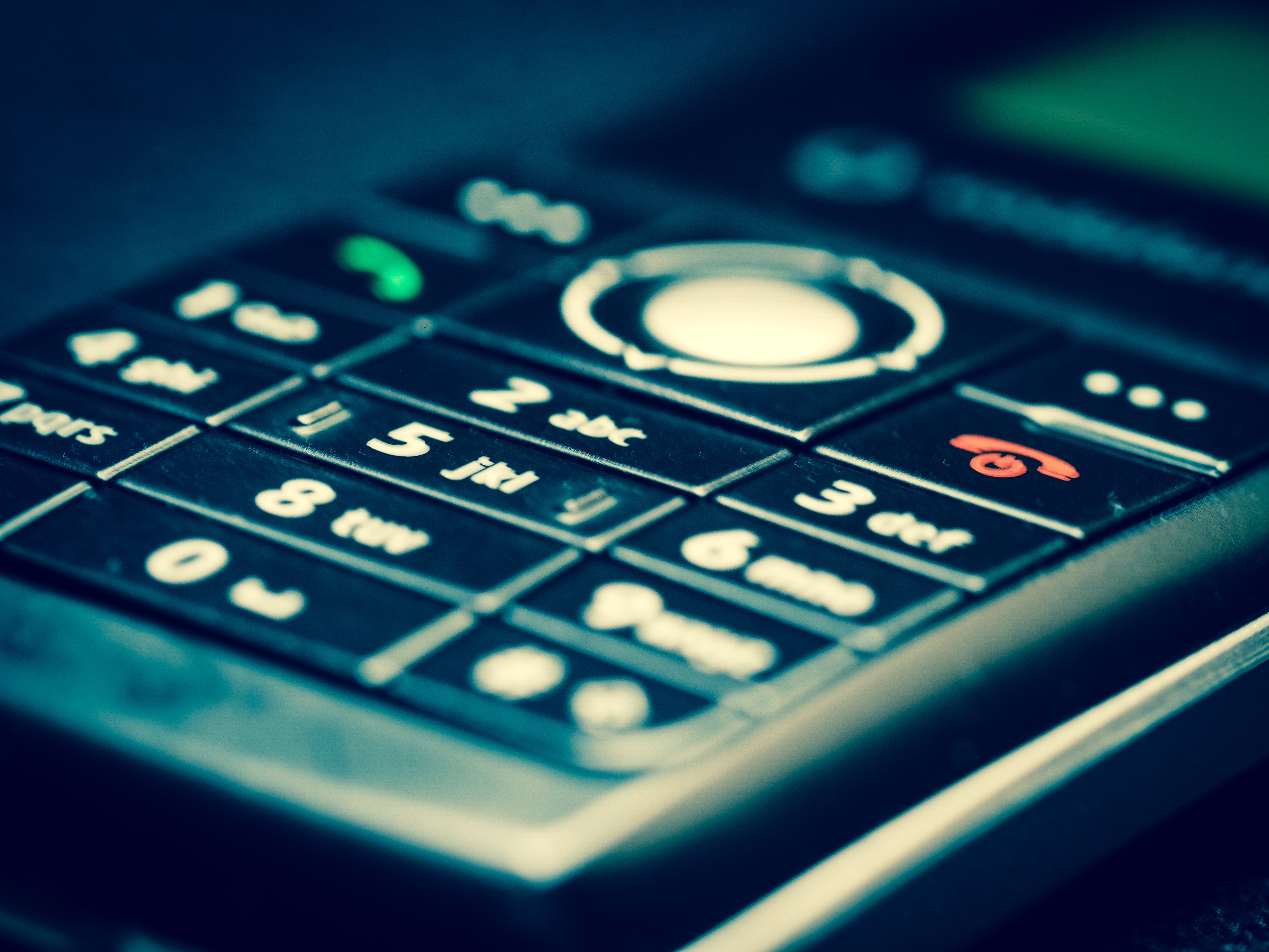 mobile phone, antenna, selective focus, single object, push button, black, call, letter, western script, talk, mustache, listen, illuminated, communication, HD Wallpaper