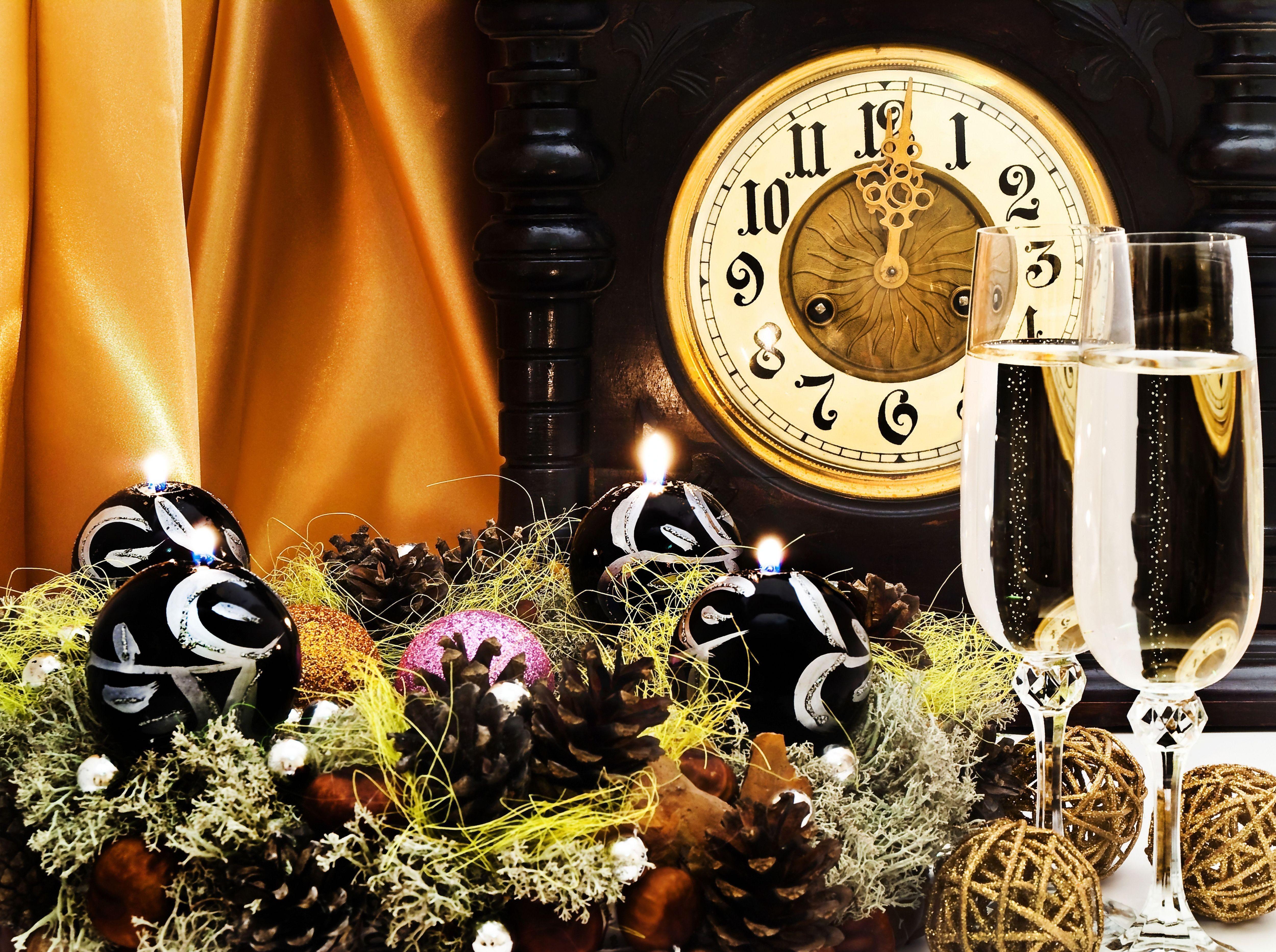 holiday, midnight, glasses, year, 4K, cones, christmas, new, new year, toys, hours, holiday hours, champagne, HD Wallpaper