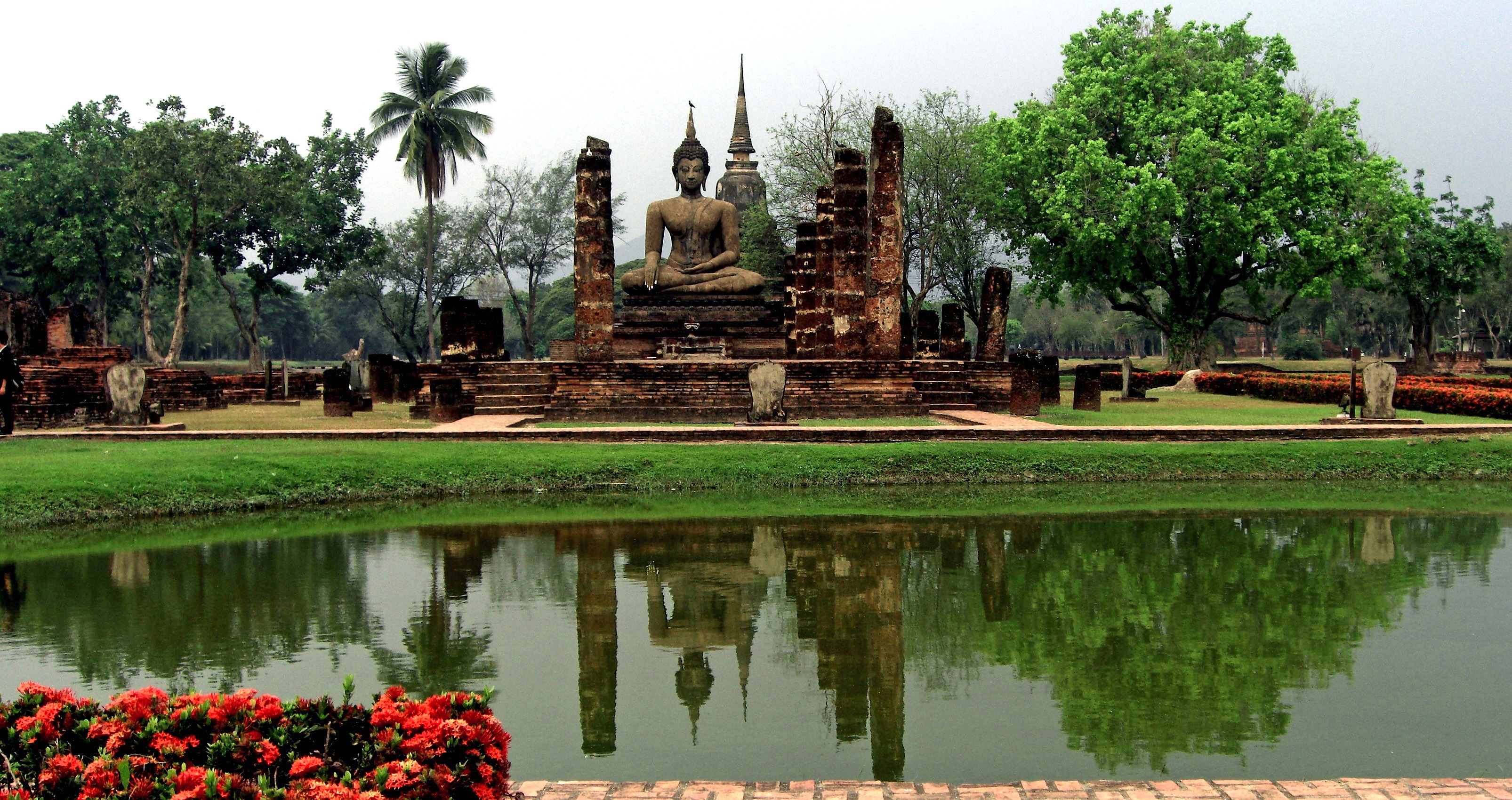 summer, male likeness, nature, flowers, buddha, sculpture, thailand, place of worship, temple, pond, trees, photo, belief, buildings, statue, ruined, no people, HD Wallpaper
