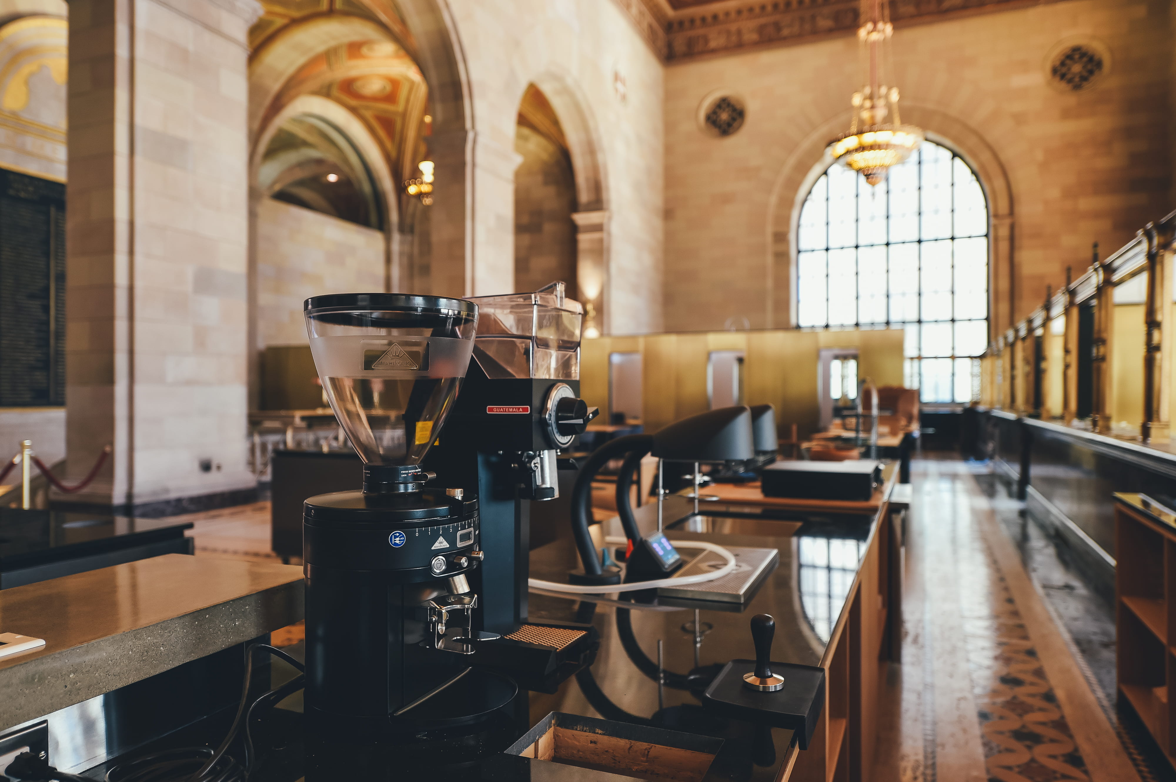 aisle, coffee machine, drink, collective, indoors, light, no people, food and drink, religion, cafe, canada, refreshment, architecture, montréal, barista, HD Wallpaper