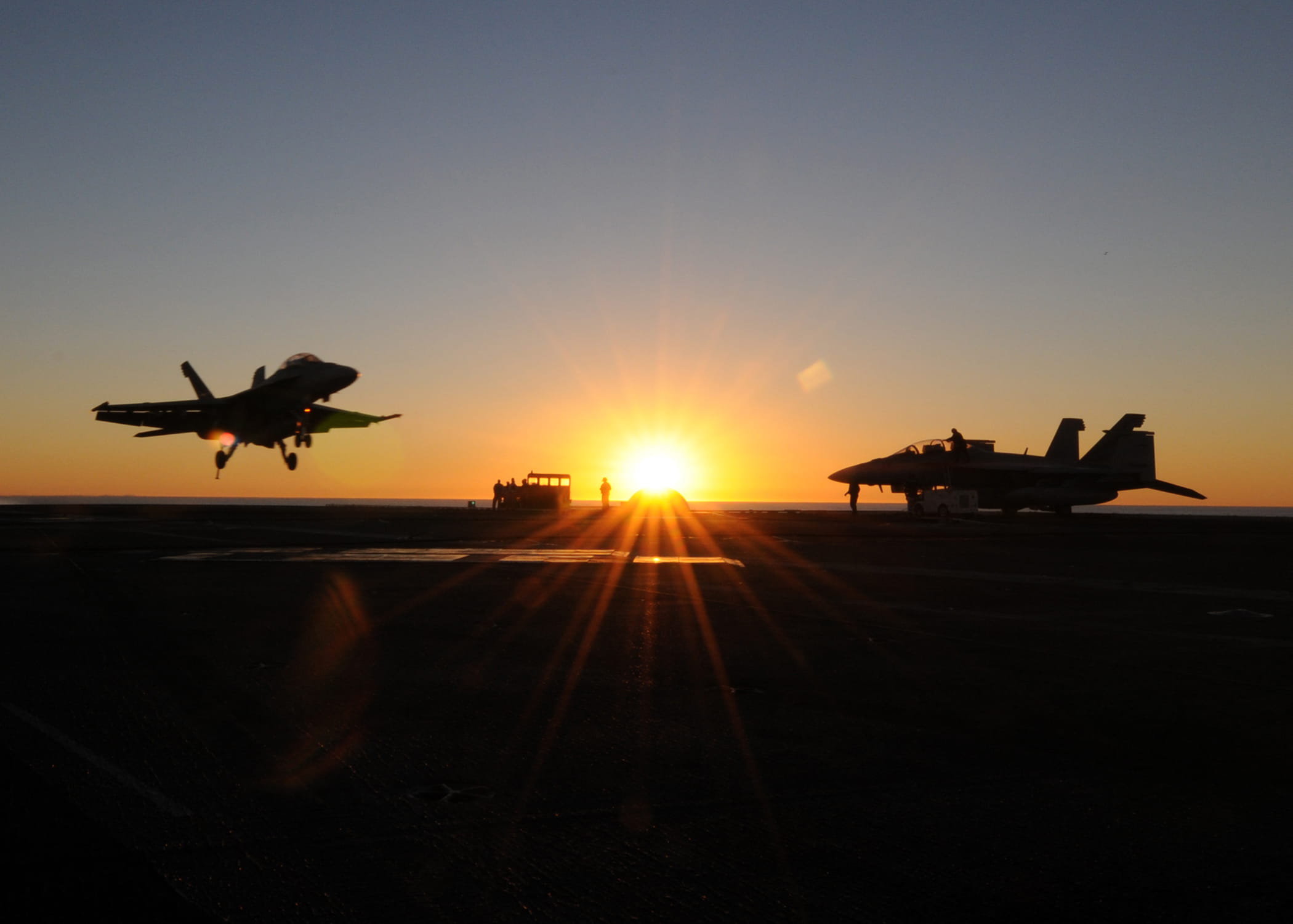 aerospace Industry, airplane, Fighter jets, deployment, photos, technology, sky, USN, sunset, silhouette, mode of Transport, mid-air, nature, oil industry, HD Wallpaper