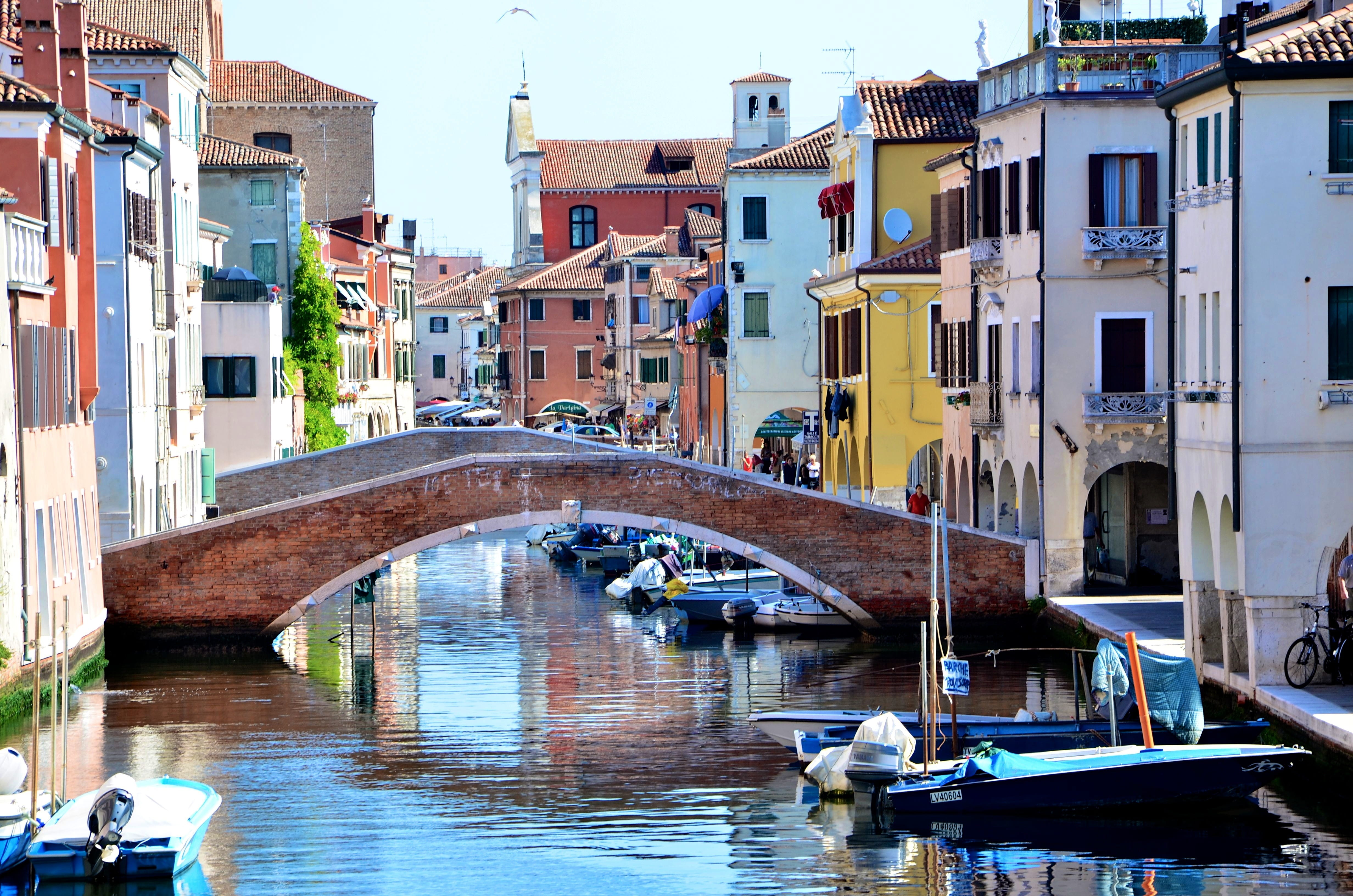 reflection, wooden post, bridge - man made structure, nautical vessel, Chioggia, building exterior, architecture, grand, waterfront, built structure, nature, HD Wallpaper
