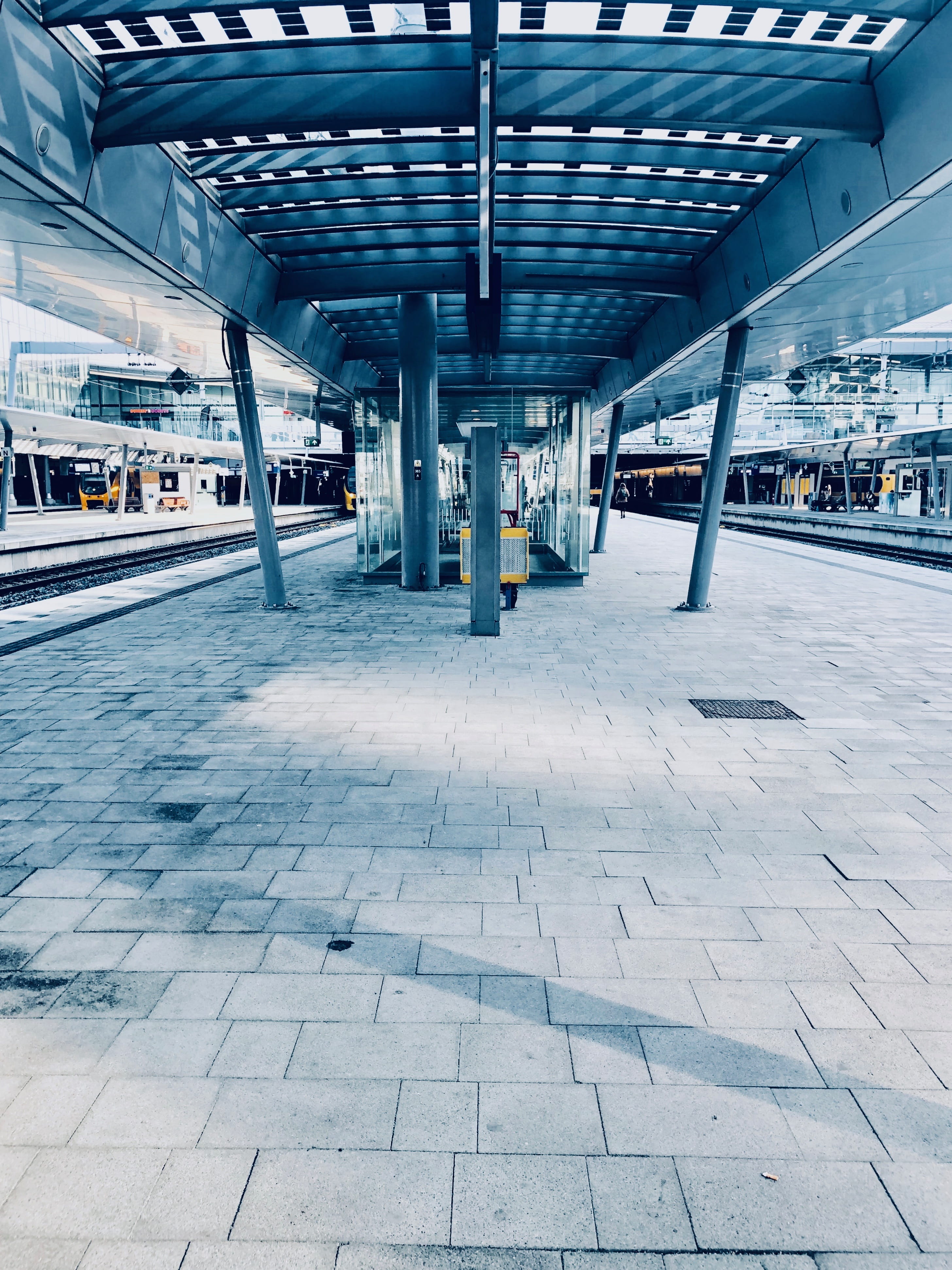 netherlands, path, vehicle, outdoors, stone, public transportation, architectural column, station, train, railroad station, solar panels, ceiling, no people, Phone HD Wallpaper