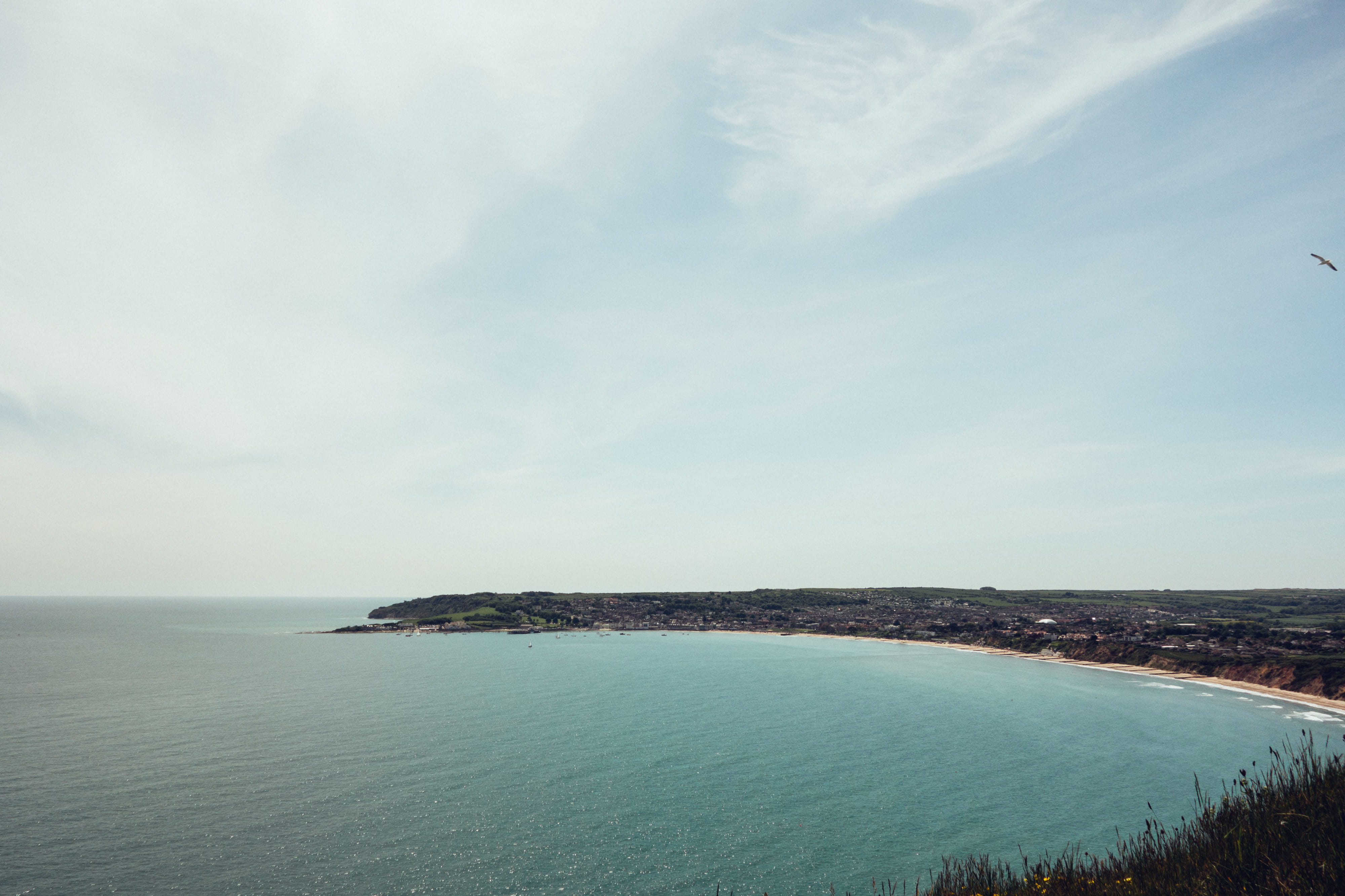 bay, horizon over water, cloud - sky, scenics, tranquility, travel Locations, beach, day, swanage, no People, tranquil scene, non-urban scene, blue, nature, HD Wallpaper