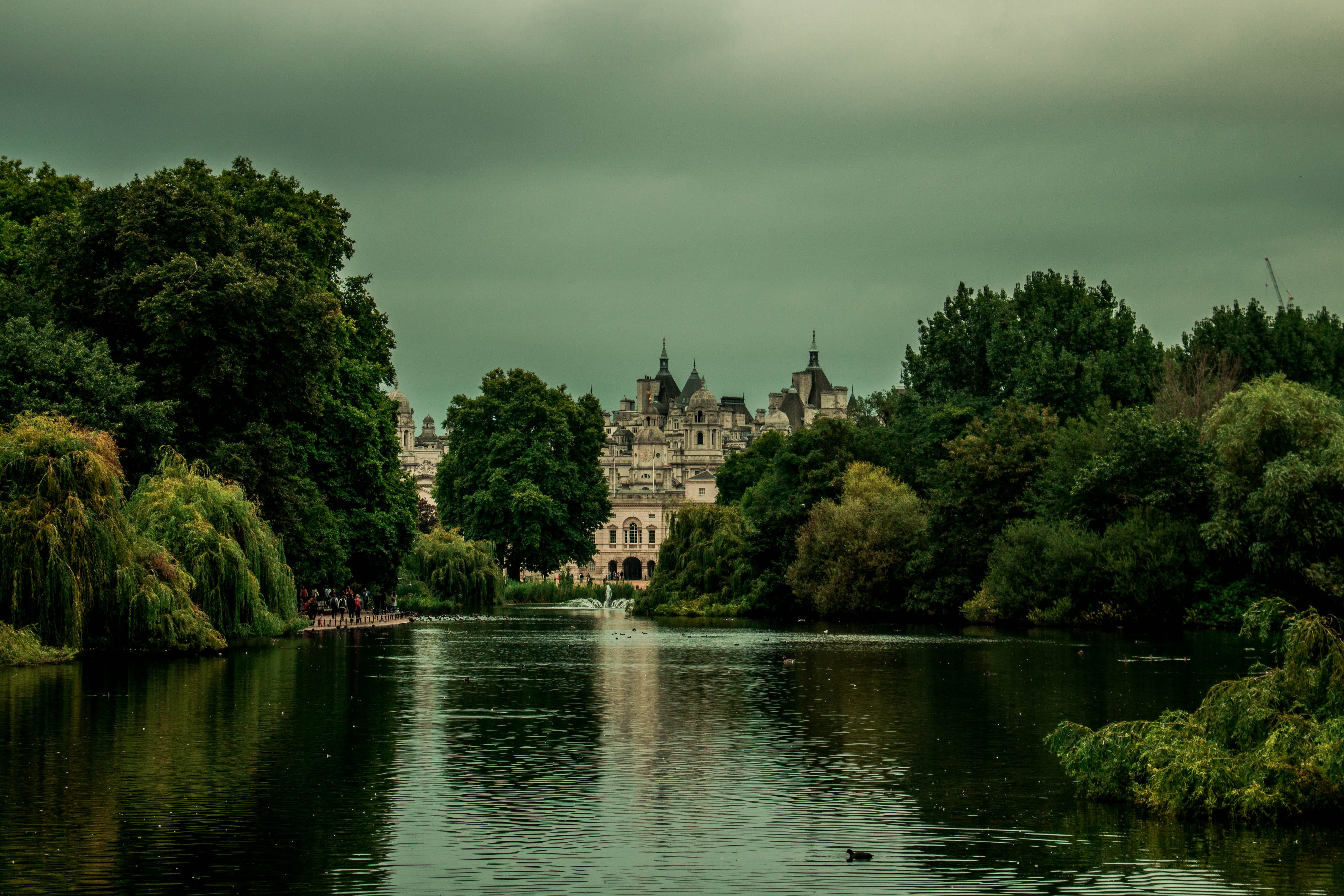 building, religion, green color, place of worship, building exterior, growth, st jamess park, plant, lake, built structure, london, sky, no people, outdoors, HD Wallpaper