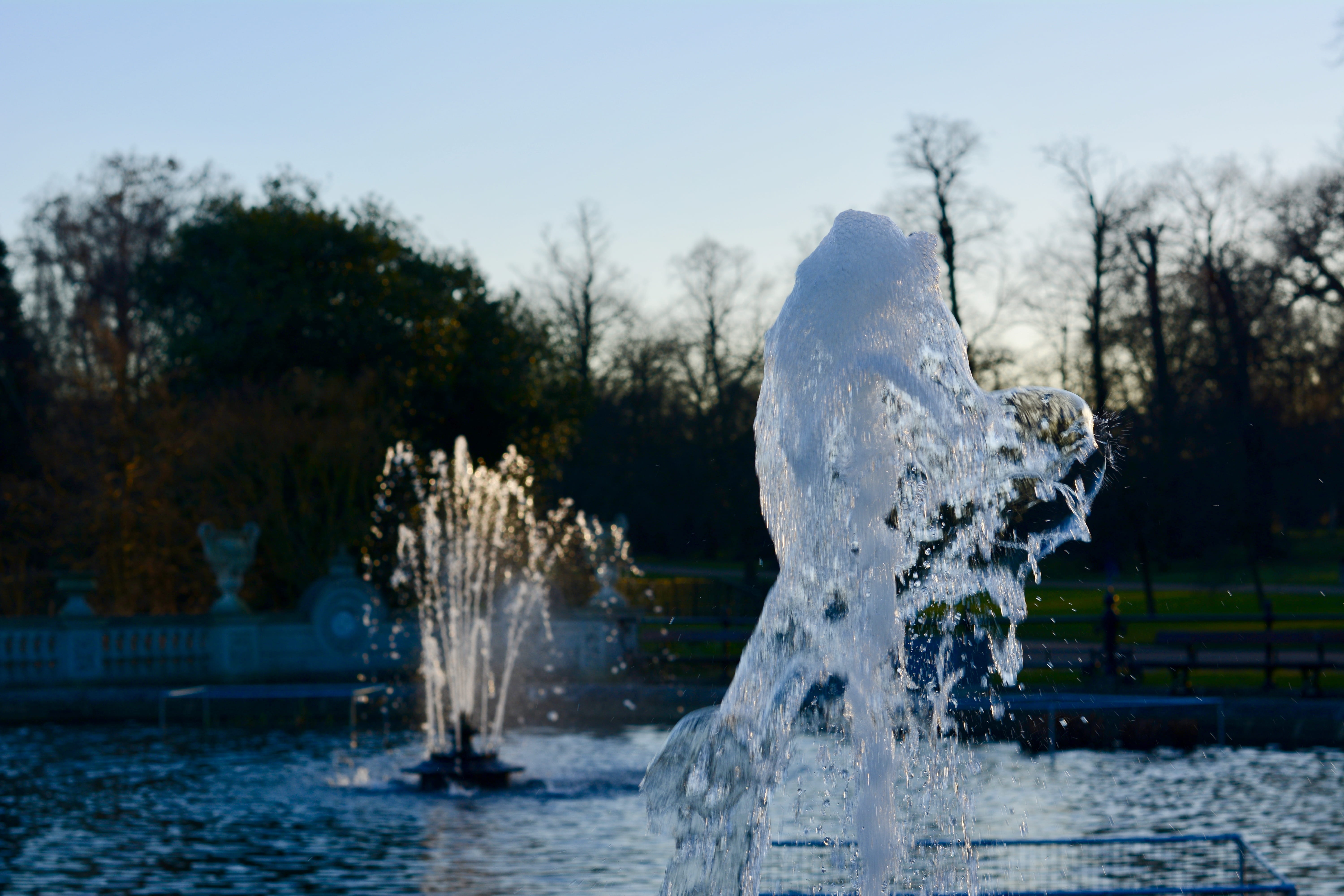 day, purity, no people, long exposure, motion, london, sky, italian gardens, sunset, park - man made space, water, lake, spraying, focus on foreground, HD Wallpaper