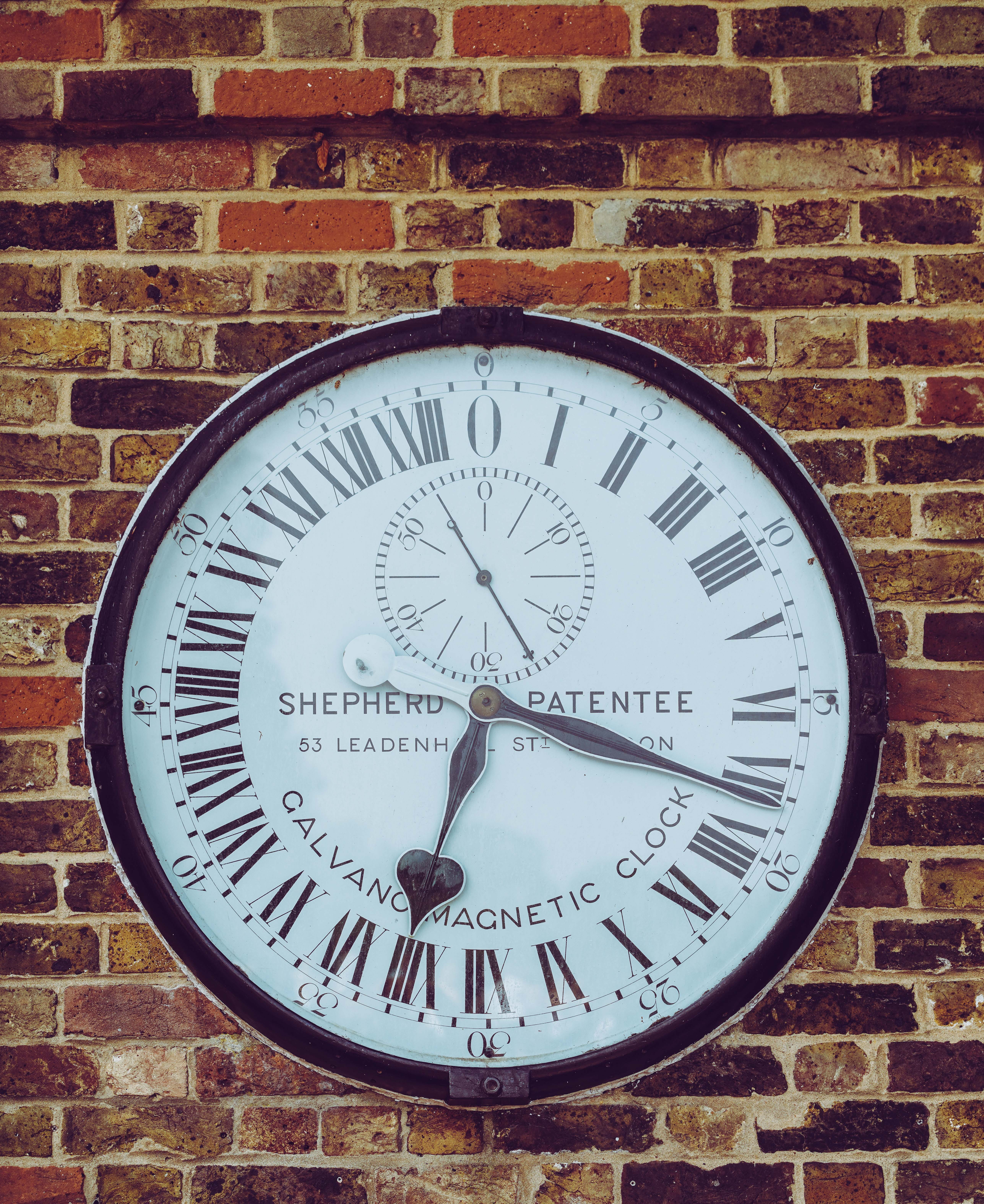 clock, clock face, pattern, instrument of time, geometric shape, day, shape, circle, wall - building feature, clock dial, close-up, london, roman, minute hand, Phone HD Wallpaper