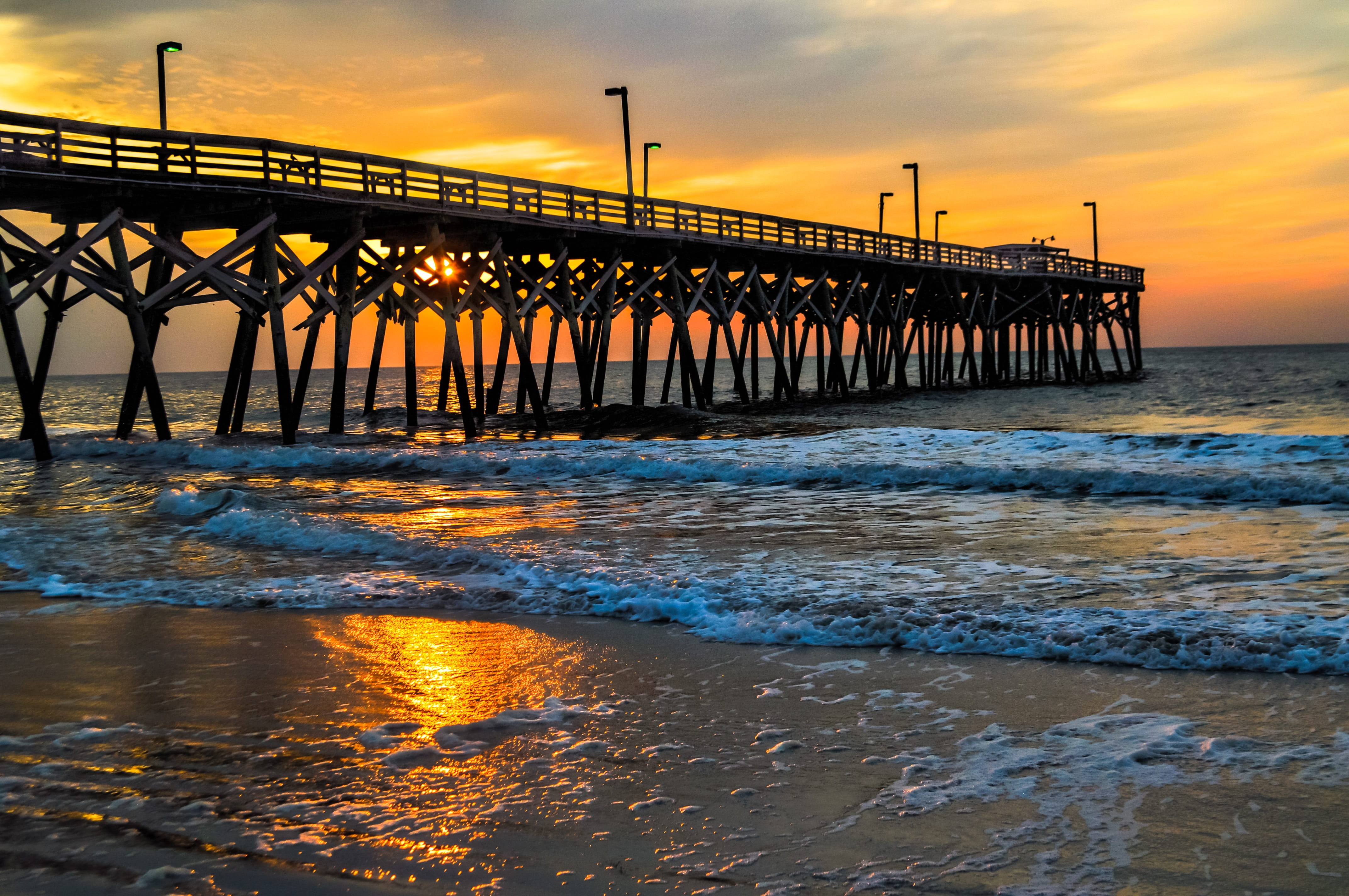 cloud - sky, built structure, outdoors, summer, scenics - nature, water, sky, ocean, bridge, nautical, landscape, relax, land, calm, sunrise, 4K, vacation, HD Wallpaper