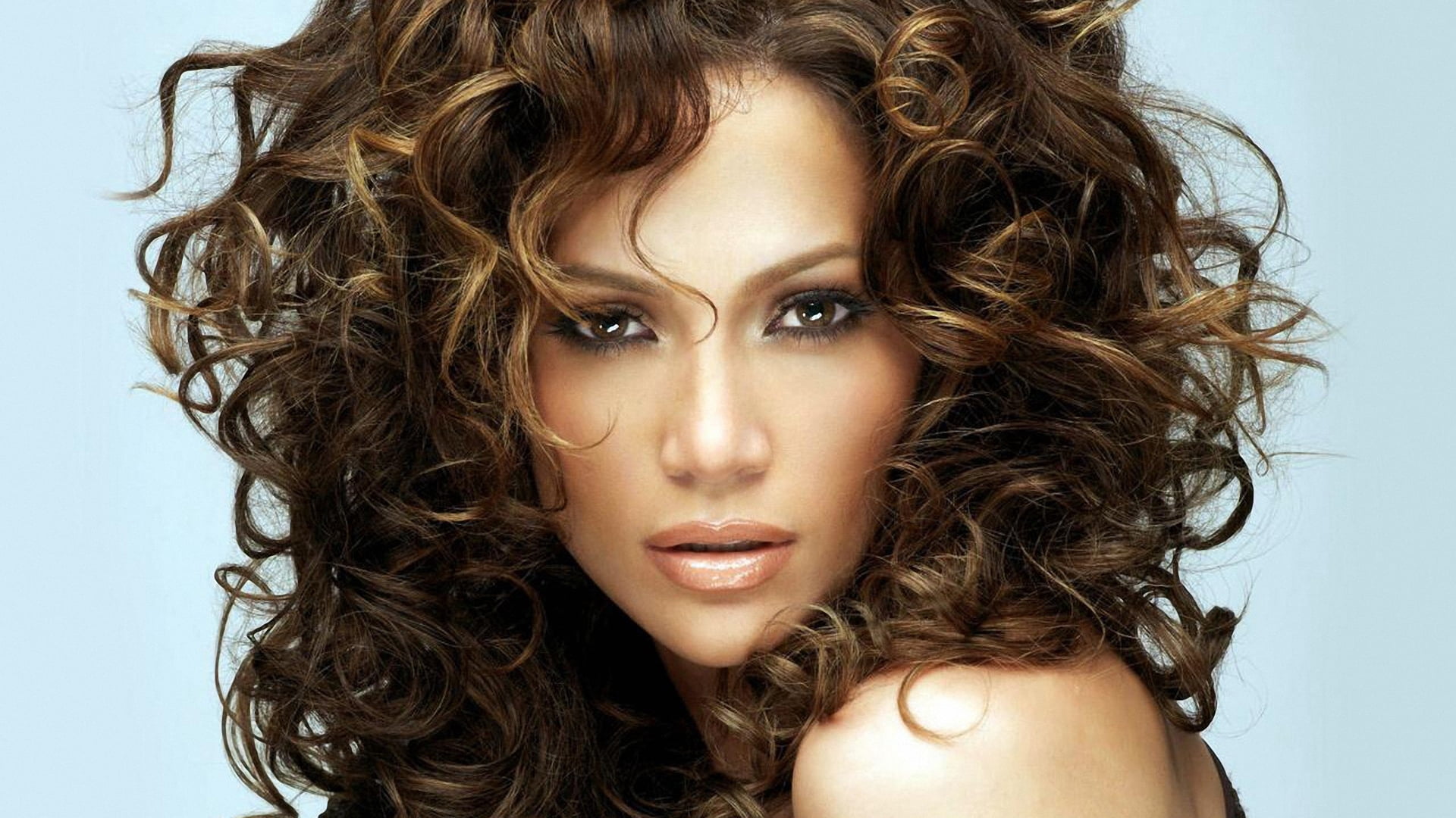 curly Hair, one Young Woman Only, beauty Treatment, caucasian Ethnicity, body part, long Hair, fashion Model, hair, people, beauty, healthy Lifestyle, females, HD Wallpaper