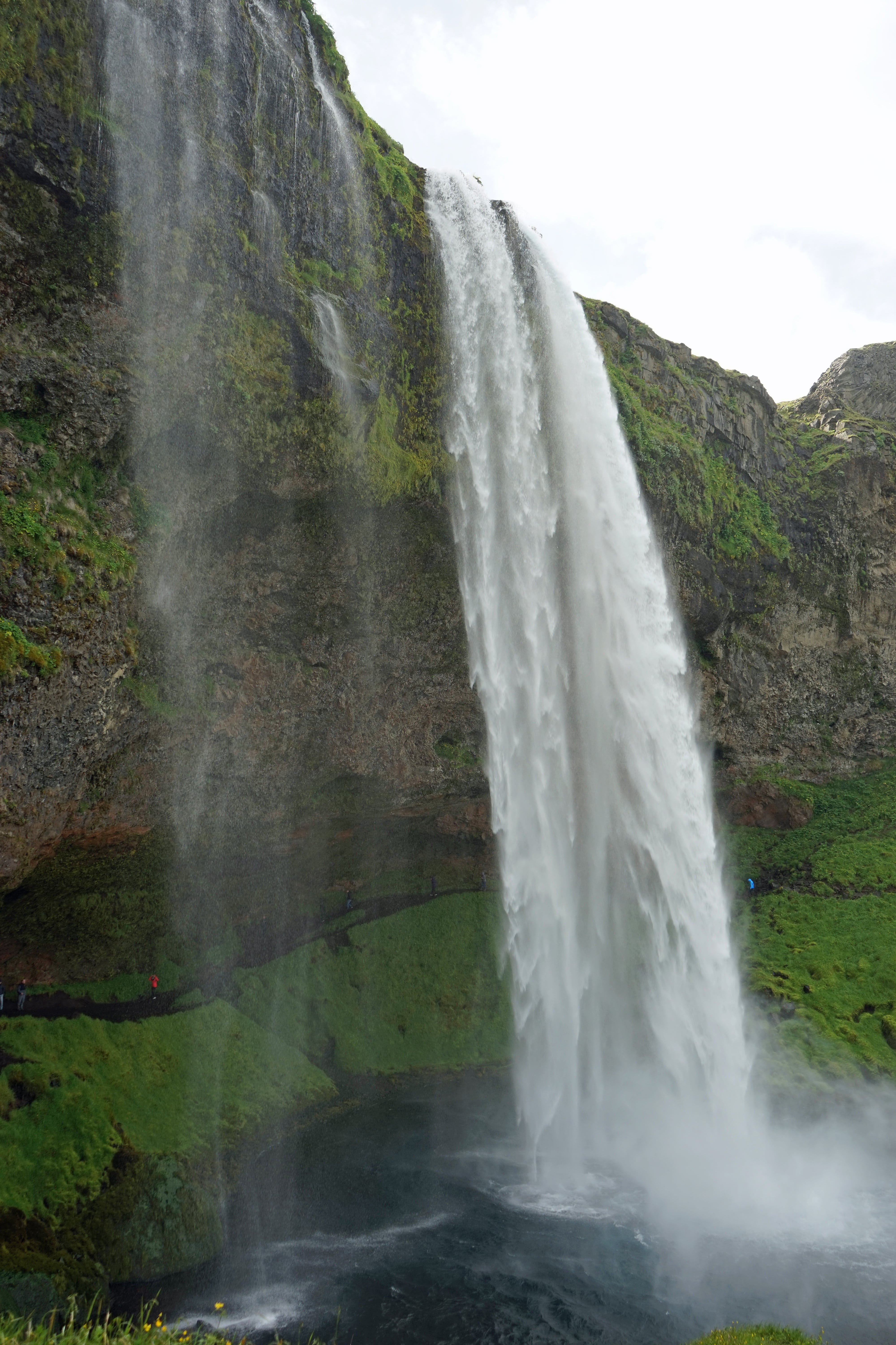 scenics - nature, land, blurred motion, flowing, seljalandsfoss, non-urban scene, waterfall, nature, beauty in nature, power in nature, splashing, water, Phone HD Wallpaper