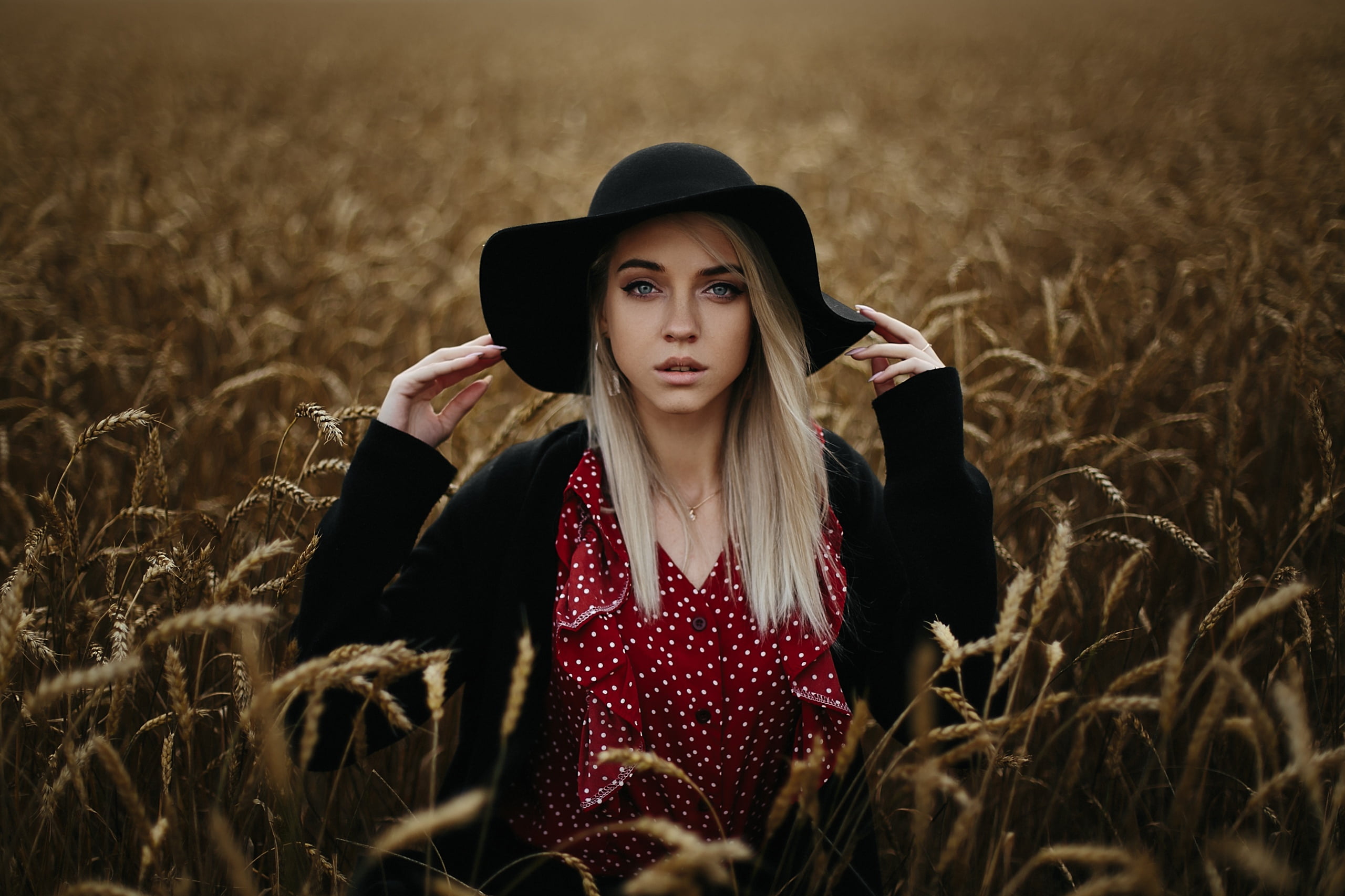 long hair, portrait, wheat, gray eyes, depth of field, Yana Lypkan, women with hats, black coat, field, women outdoors, outdoors, 2K, blonde, coats, bokeh, HD Wallpaper