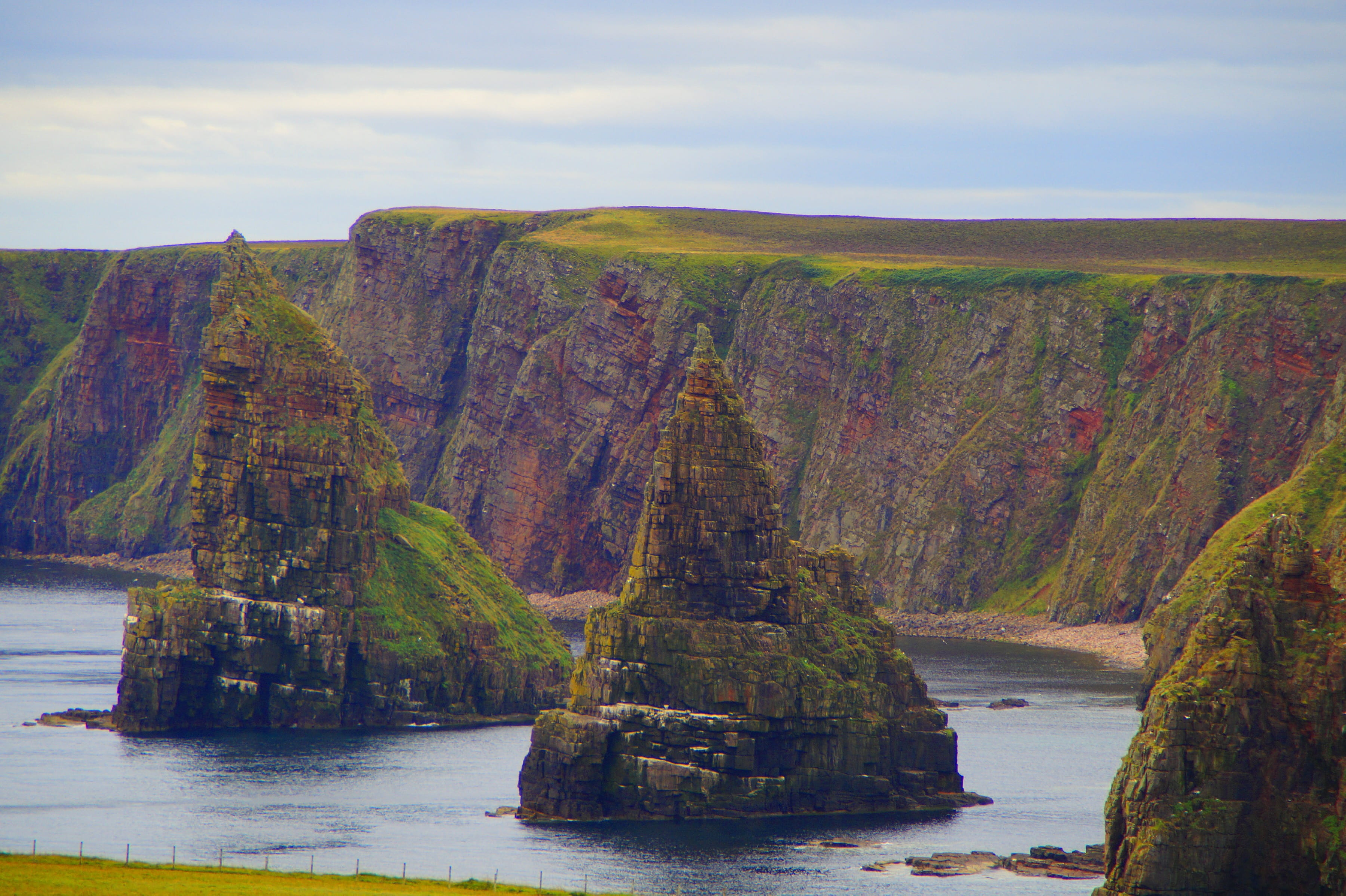eroded, rock, stacks of duncansby, non-urban scene, idyllic, land, scotland, scenics - nature, rock formation, nature, cliff, beauty in nature, tranquility, HD Wallpaper