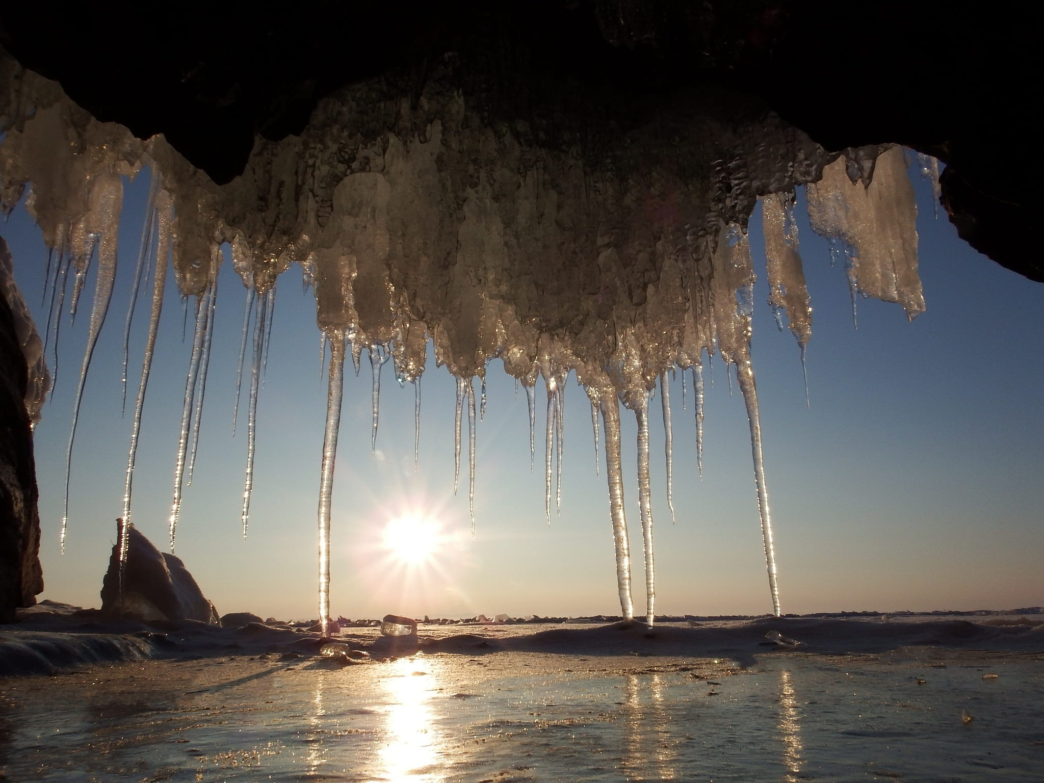tranquil scene, scenics - nature, sky, day, the glare, mountains, land, sunset, sunlight, outdoors, lake, morning, rock, branch, 1080P, cliff, icicles, HD Wallpaper