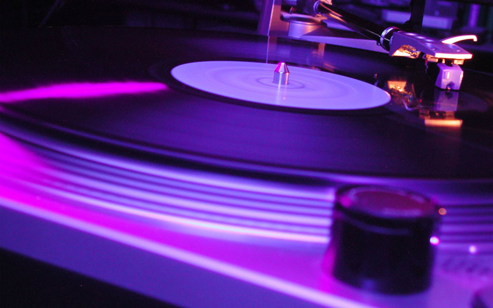 purple, disco Dancing, stereo, retro styled, close-up, indoors, selective focus, night, musical instrument, record, arts culture and entertainment, playing, HD Wallpaper