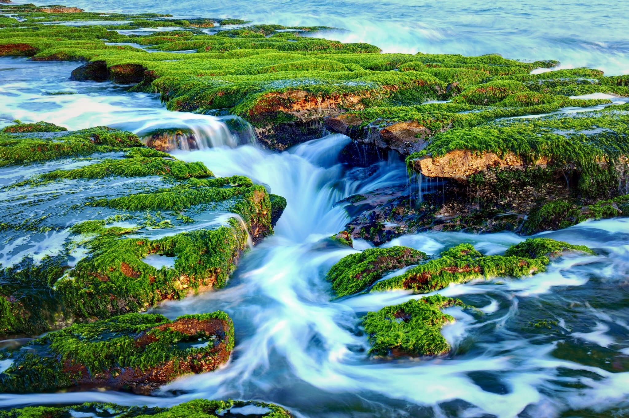 outdoors, waterfall, sunrise, sea water, tourism, old stone trough, grass, 1080P, growth, flowing, stream - flowing water, beauty in nature, rock, water, HD Wallpaper