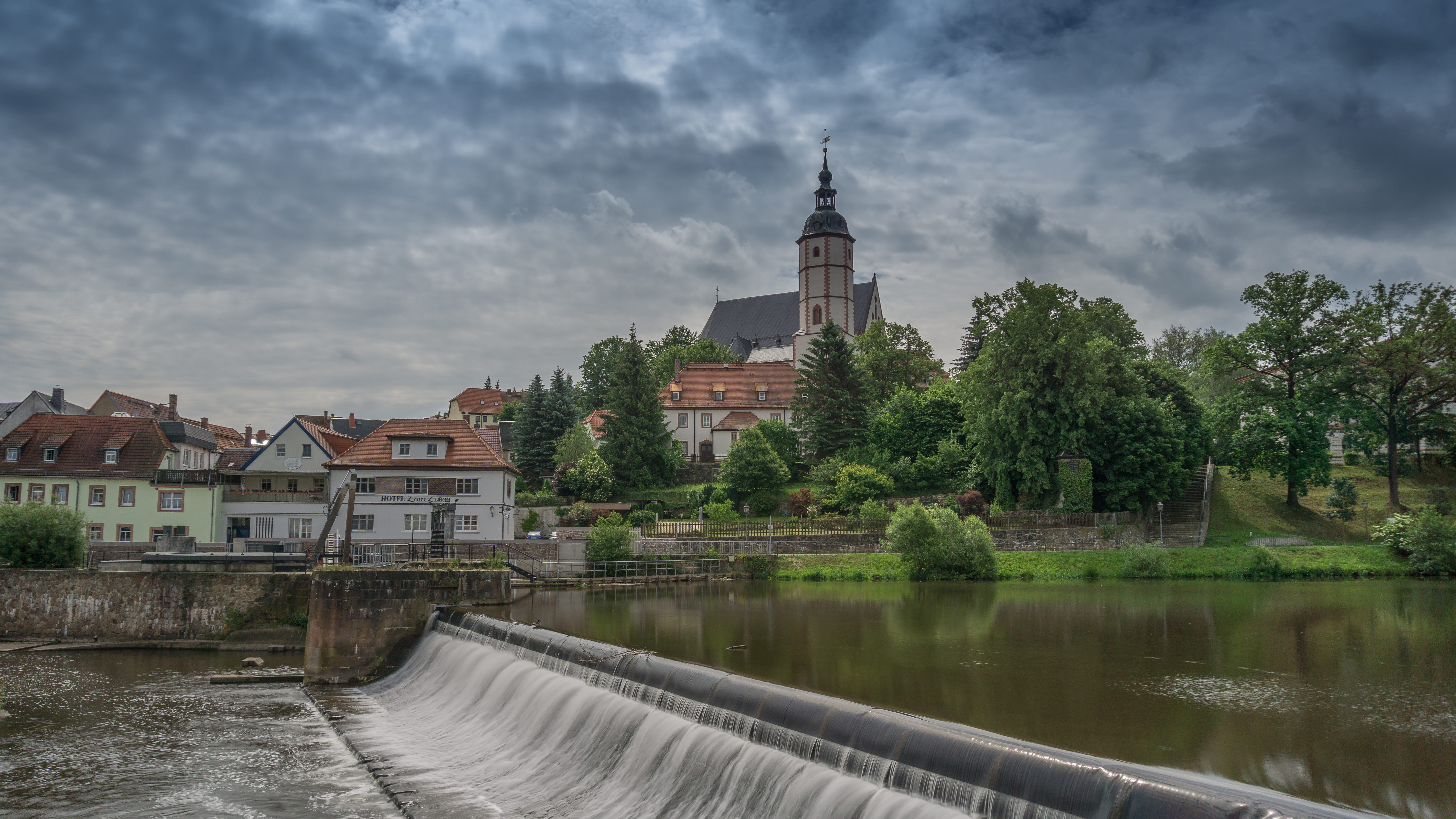 cloud - sky, Weir, trough, Water, no people, building exterior, 5K, plant, nature, reflection, Saxony, travel destinations, sky, architecture, outdoors, HD Wallpaper