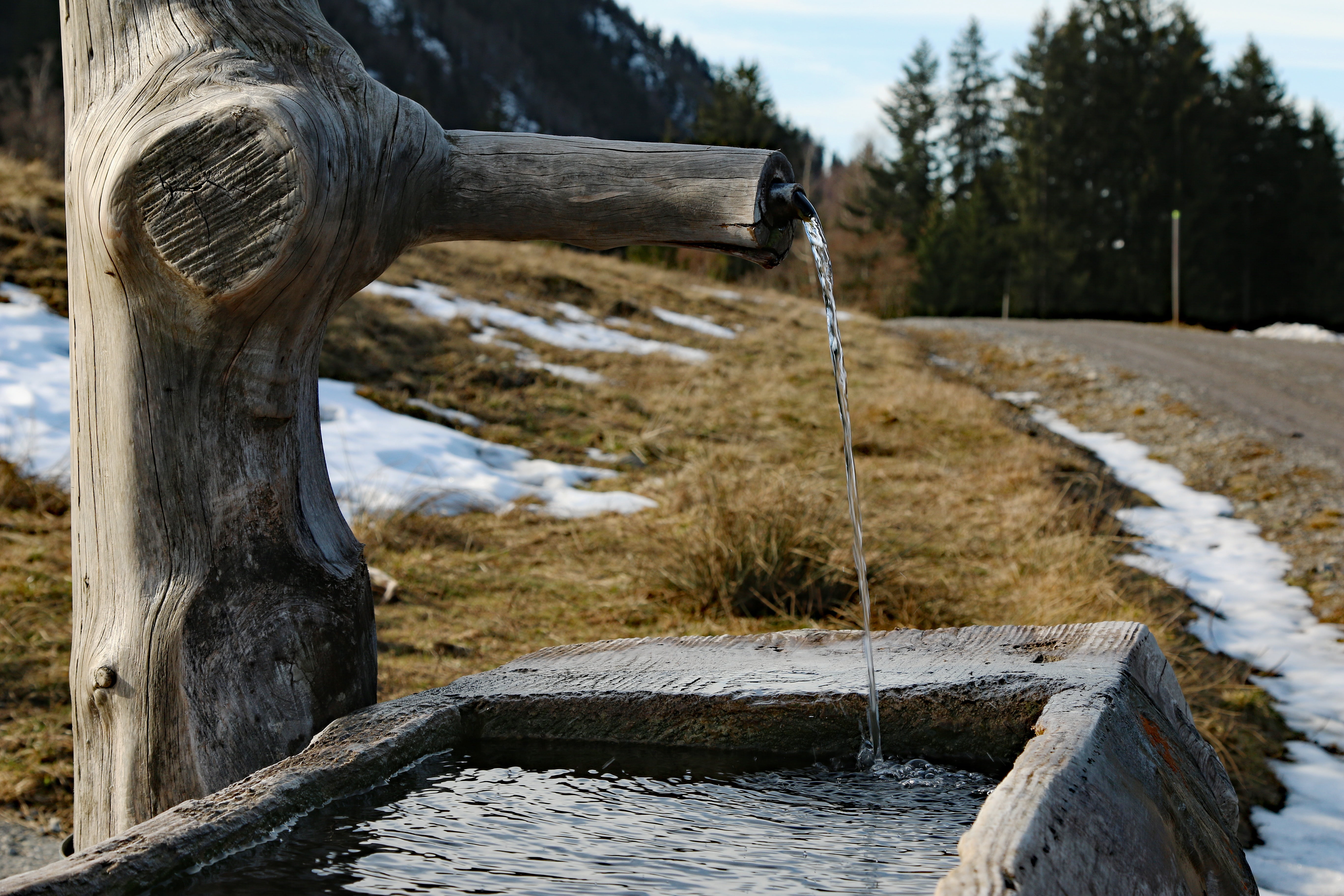 flow, flowing water, wasse, potions, alm, outdoors, nature, no people, running water, trough, water trough, wet, wood - material, cold temperature, drop of water, HD Wallpaper