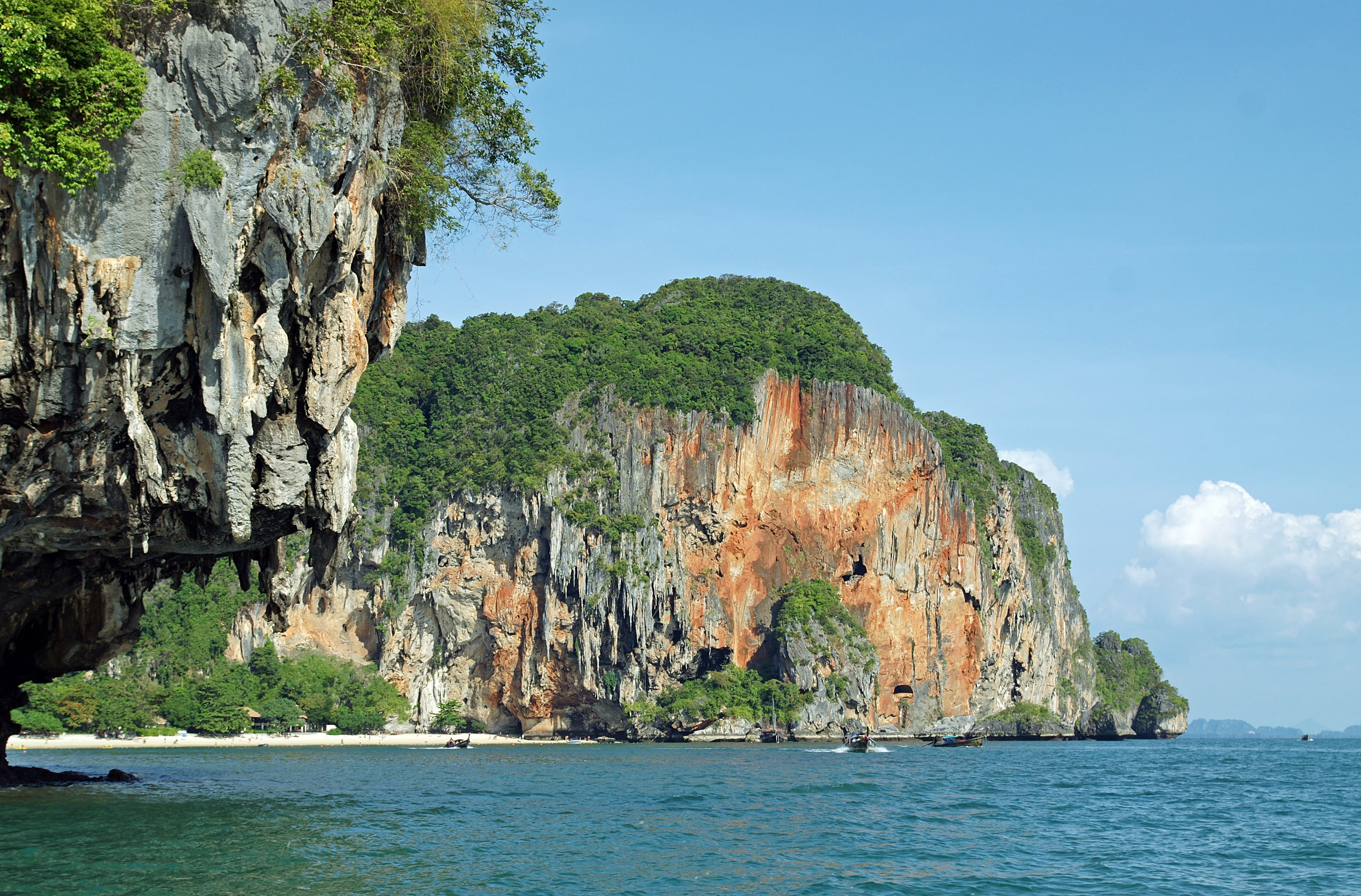 scenics, tranquility, tropical Climate, 2K, asia, journey, boats, waterfront, no people, island, day, famous Place, scenics - nature, cliff, tranquil scene, HD Wallpaper