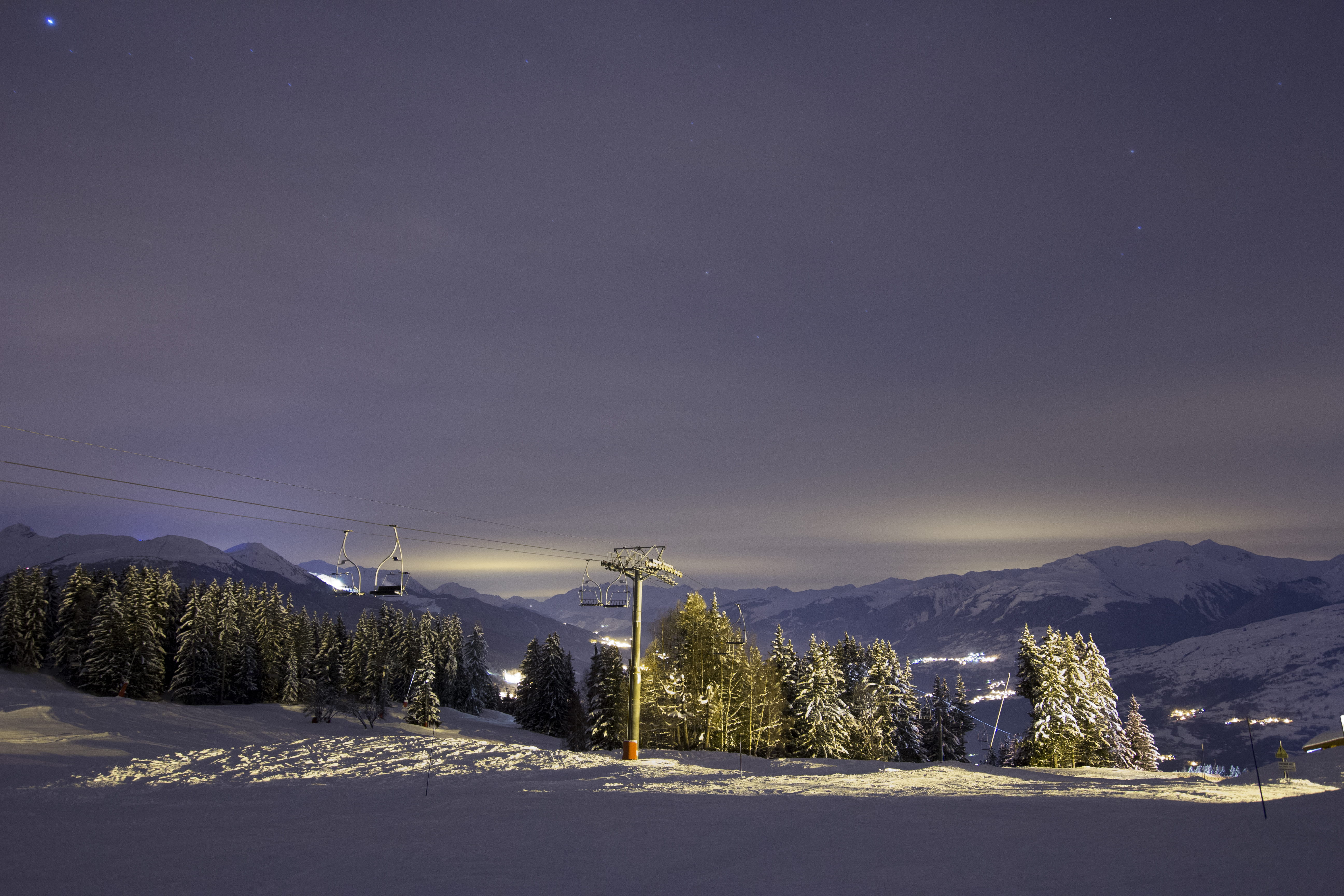 cold temperature, night, 5K, mountain, bourg-saint-maurice, electricity, france, tranquility, mountain range, tranquil scene, landscape, plant, ski lift, HD Wallpaper