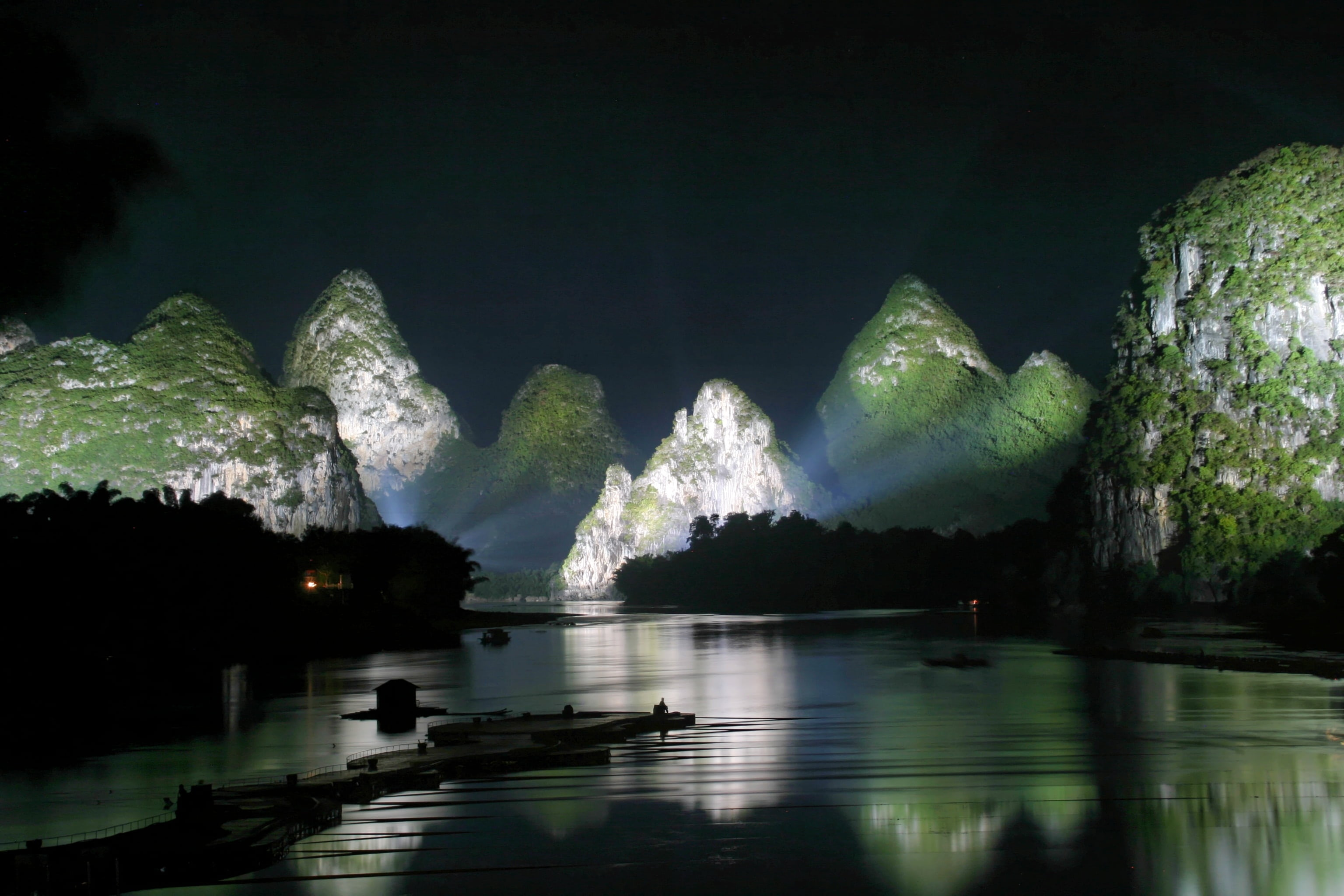 waterfront, night, body, mountain, tranquil scene, rock, calm, island, plant, outdoors, china, tree, 2K, landscape, tranquility, river, no people, mountains, HD Wallpaper
