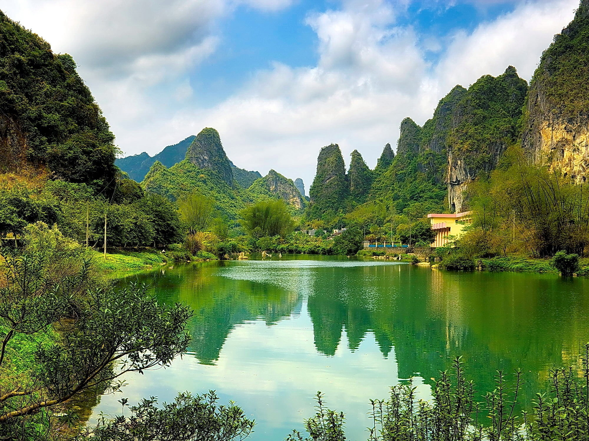 yangshuo, woods, cliff, idyllic, no people, asia, day, cultures, vacations, water, coast, travel Destinations, mountain, sky, rock - Object, scenics - nature, HD Wallpaper