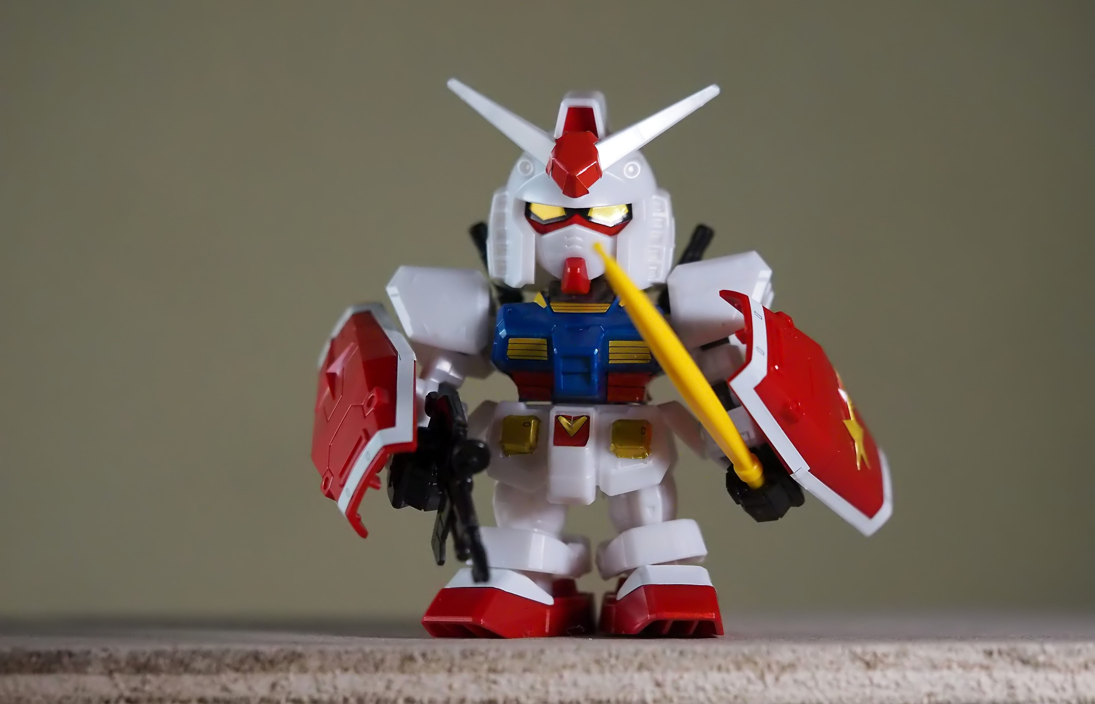 youtube, gundam, front view, retro styled, figurine, anime, television, studio shot, humor, transportation, cute, series, toy, cartoon, bandai, fun, kit, HD Wallpaper