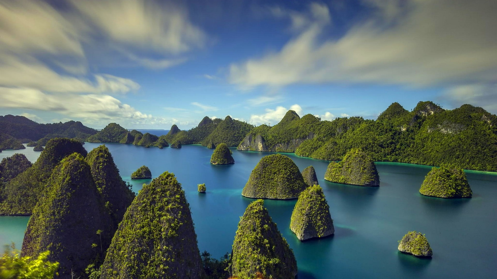 summer, sea, 1080P, beach, limestone, Indonesia, tropical, clouds, trees, nature, landscape, cliff, rock, HD Wallpaper