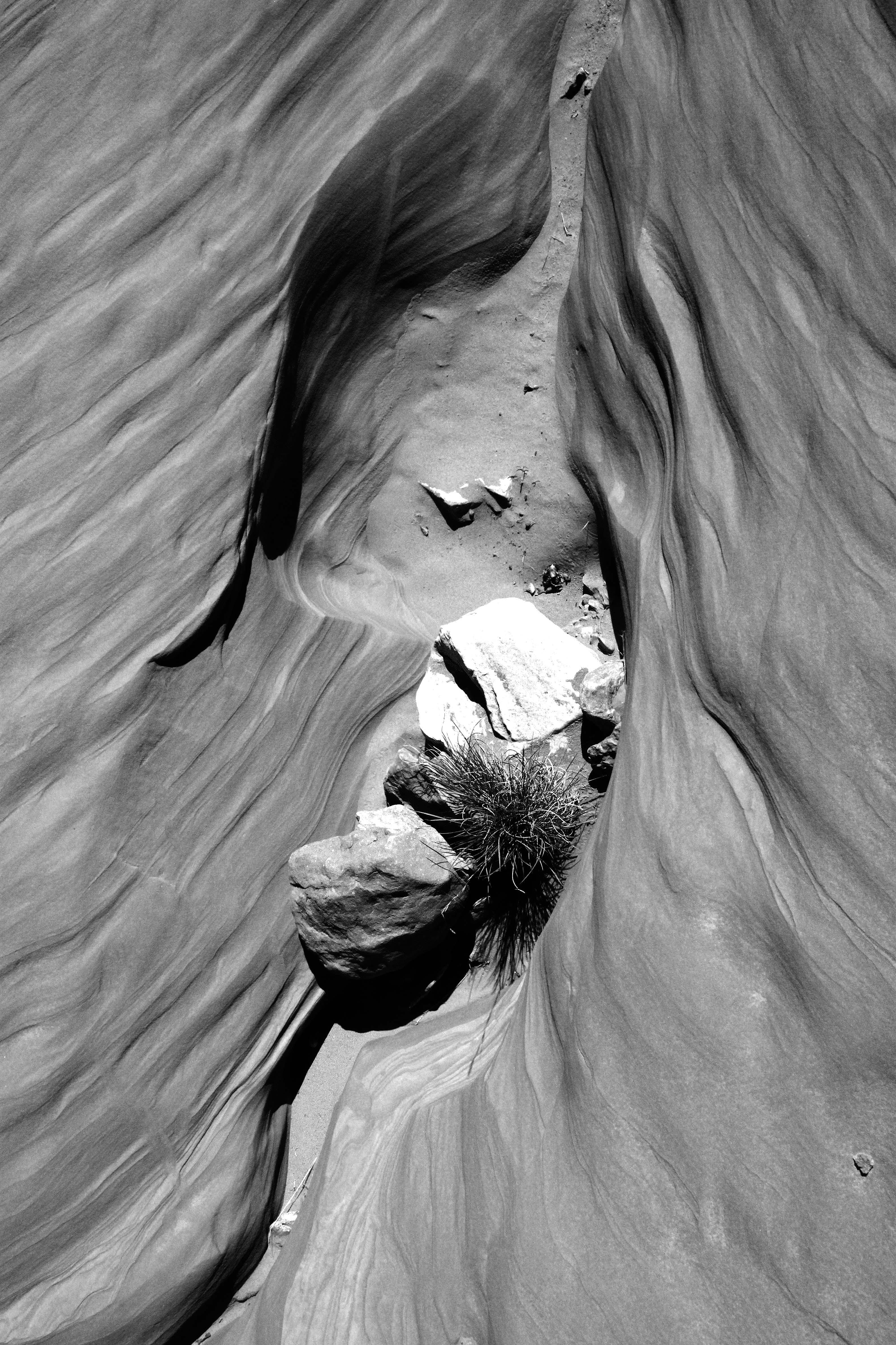 backgrounds, full frame, natural, 4K, pattern, non-urban scene, top view, monochrome, land, photography, rock - object, high angle view, rock formation, Phone HD Wallpaper
