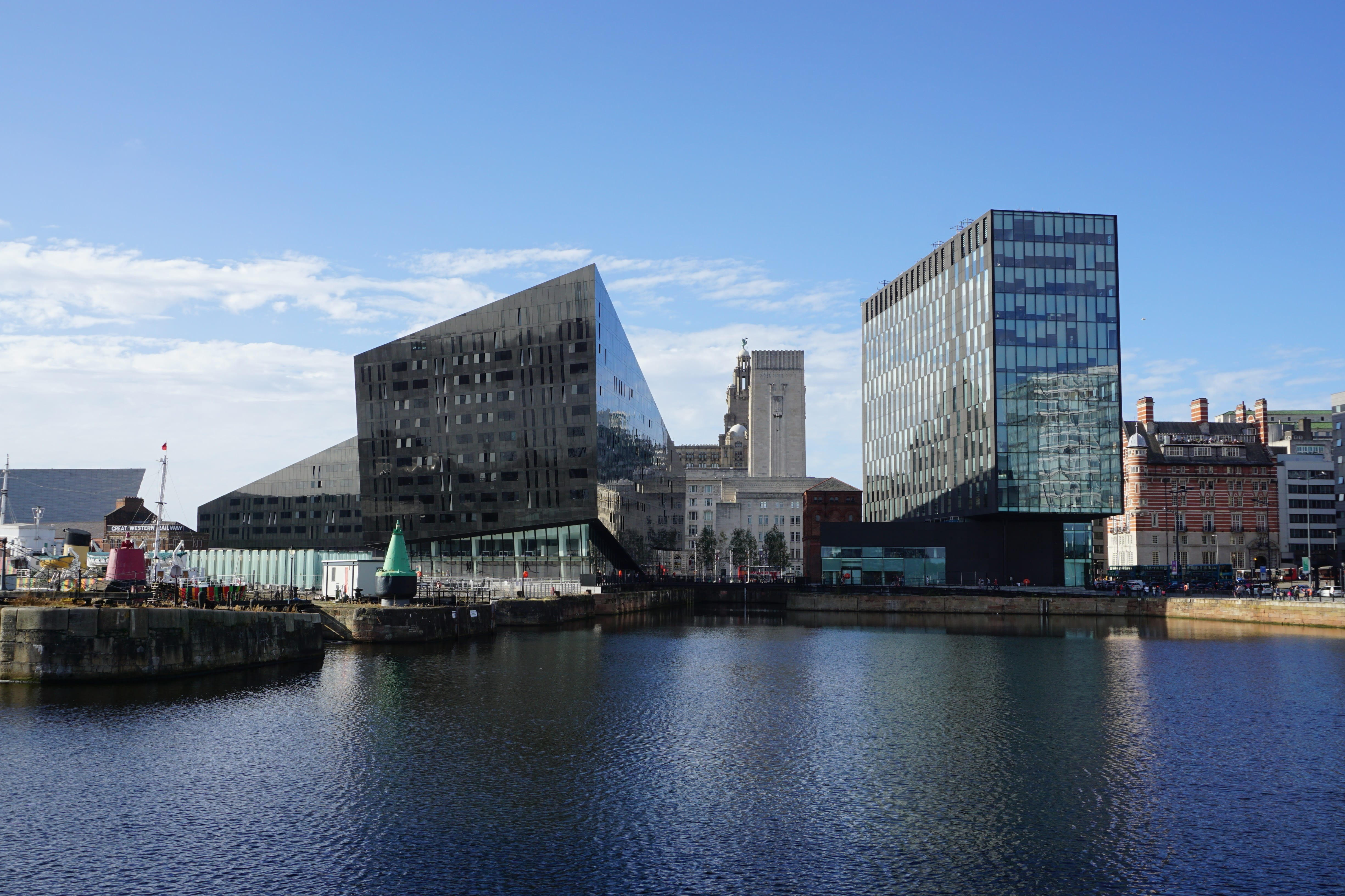 modern, building Exterior, skyscraper, water, river, outdoors, built Structure, 4K, reflection, dock, waterfront, urban, england, cityscape, city, britain, HD Wallpaper