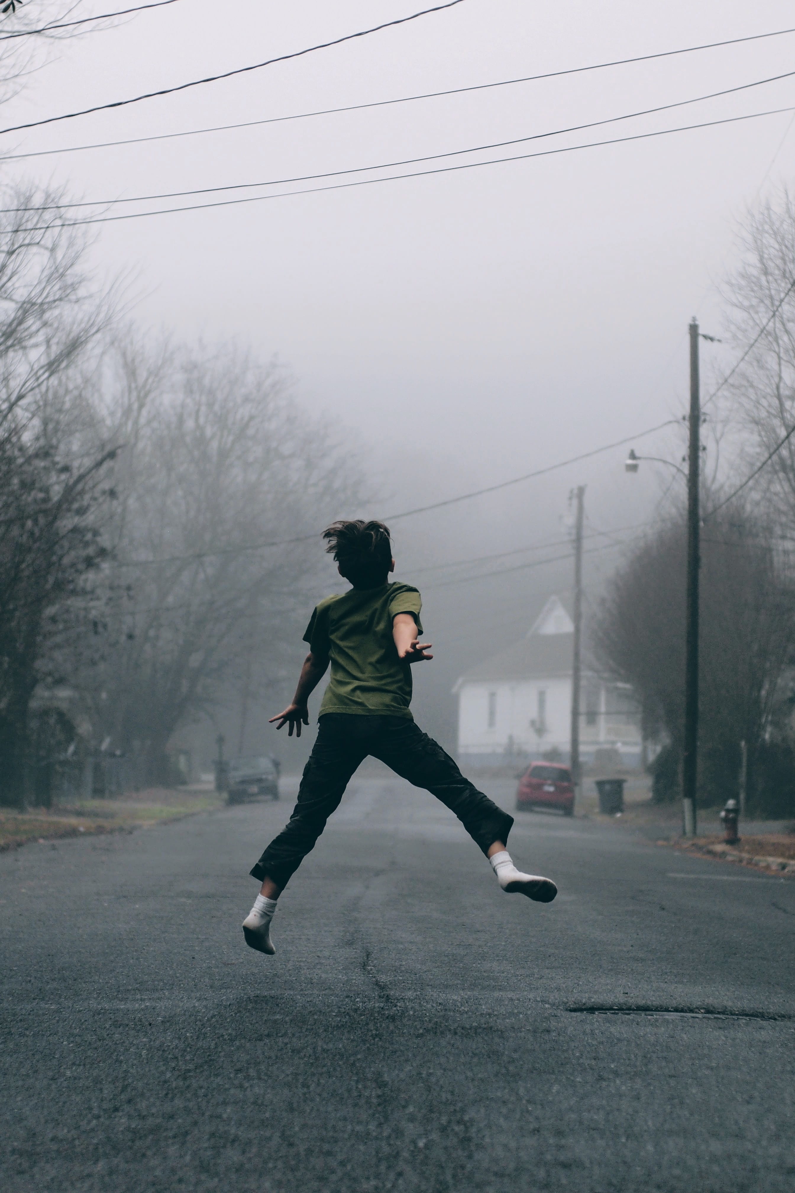jumps, healthy Lifestyle, motion, foggy, cold temperature, lifestyles, outdoors, jogging, day, adult, jump, effort, tree, shoeless, sport, kid, young Adult, Phone HD Wallpaper