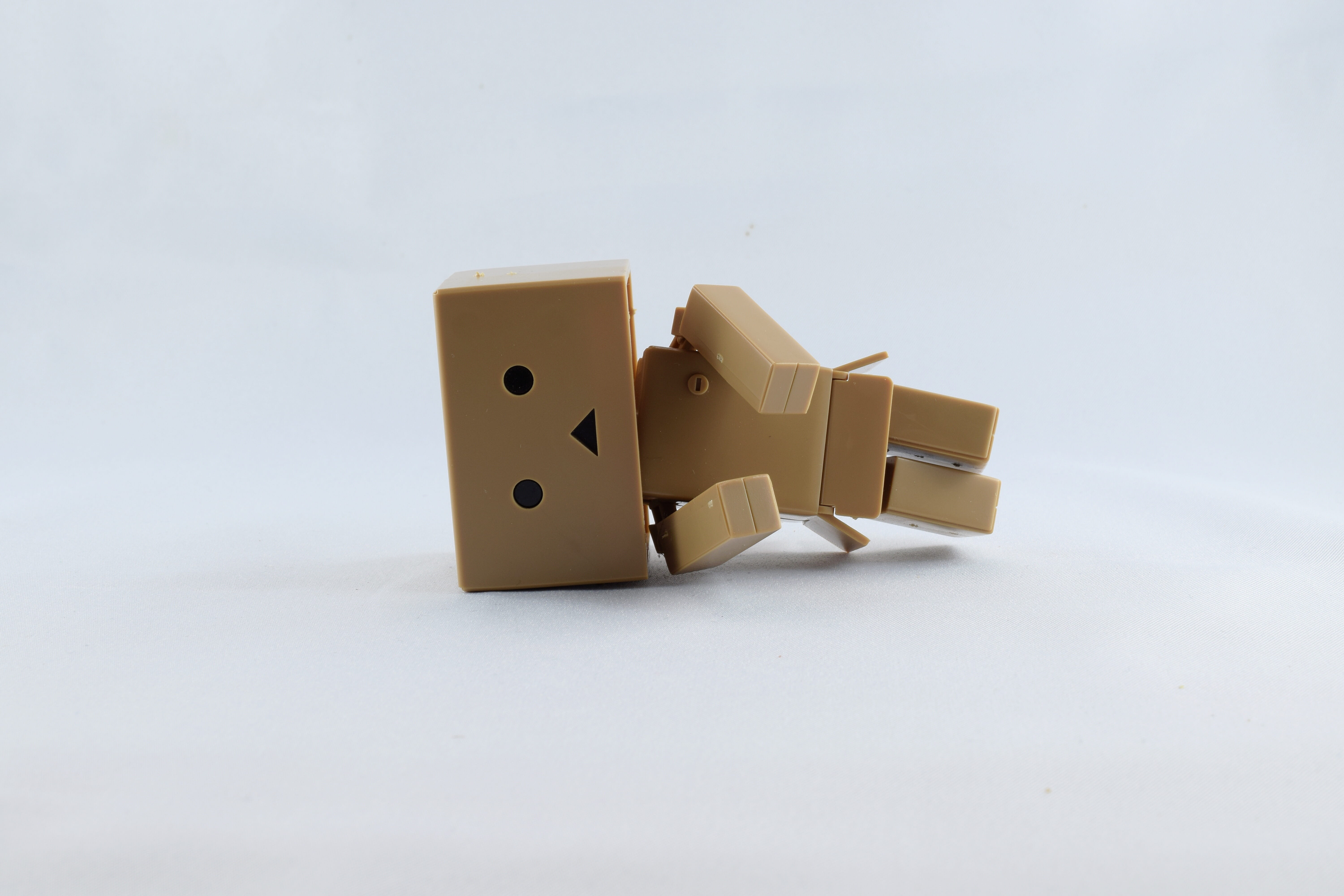 cardboard, copy space, surprise, cube shape, toys, yotsubato, tired, toy, single object, manga, 5K, paper, kartobot, lying, cut out, still life, figure, HD Wallpaper