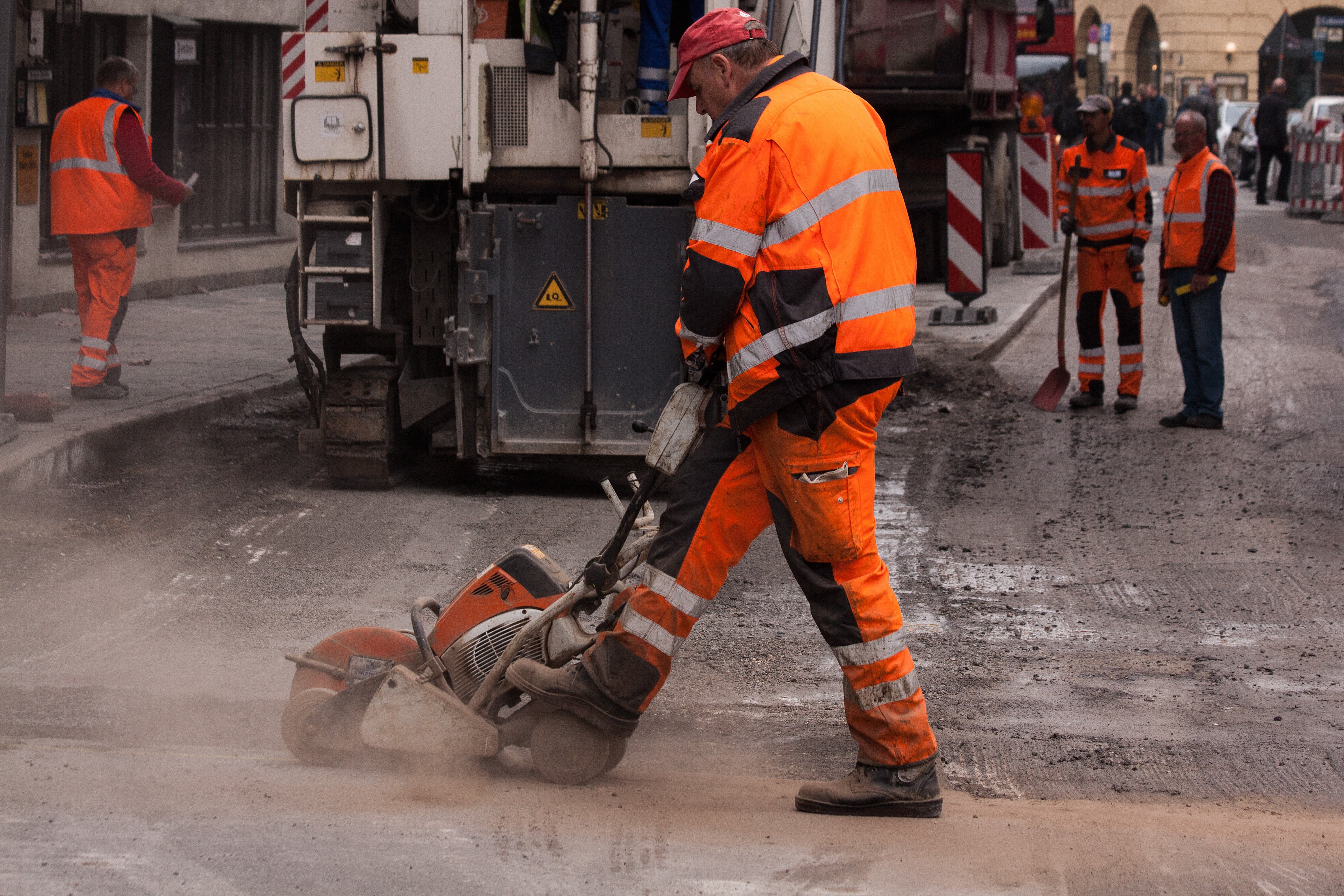 pants, construction industry, real people, orange color, coworker, mode of transportation, 4K, rehabilitation, safety clothing, dust, using, outdoors, HD Wallpaper