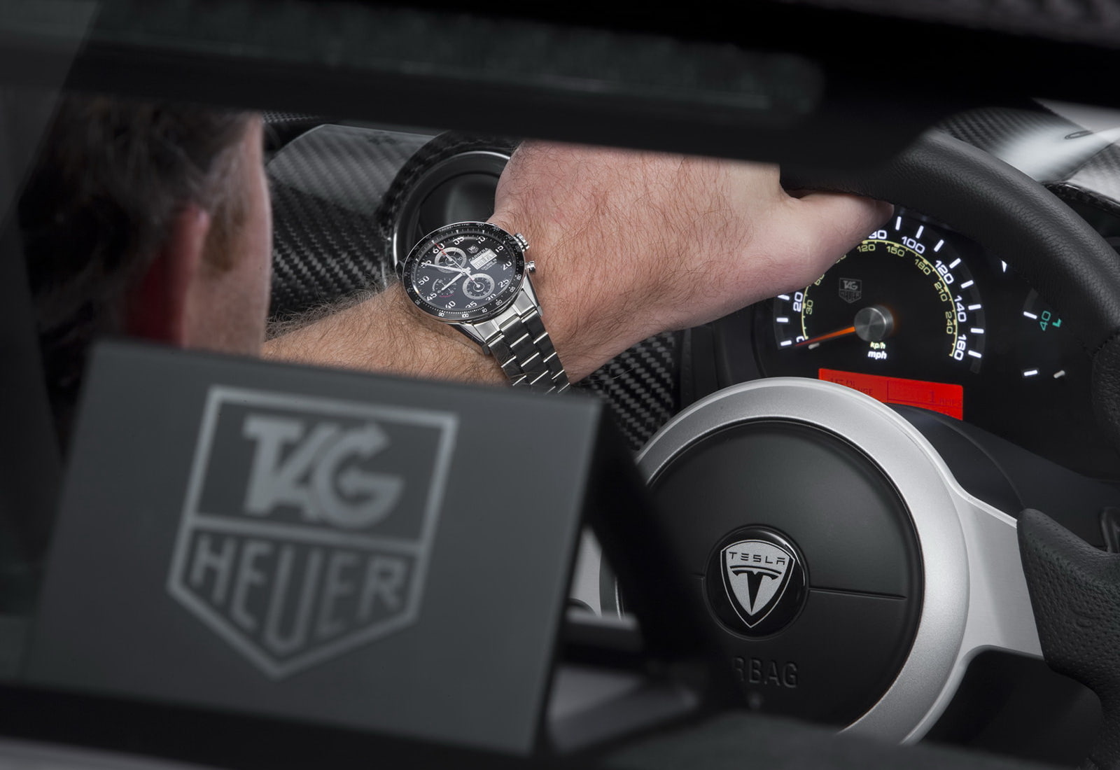 dashboard, driving, control, human body part, motor vehicle, steering wheel, control panel, human hand, hand, one person, heuer, indoors, (2010), mature adult, HD Wallpaper