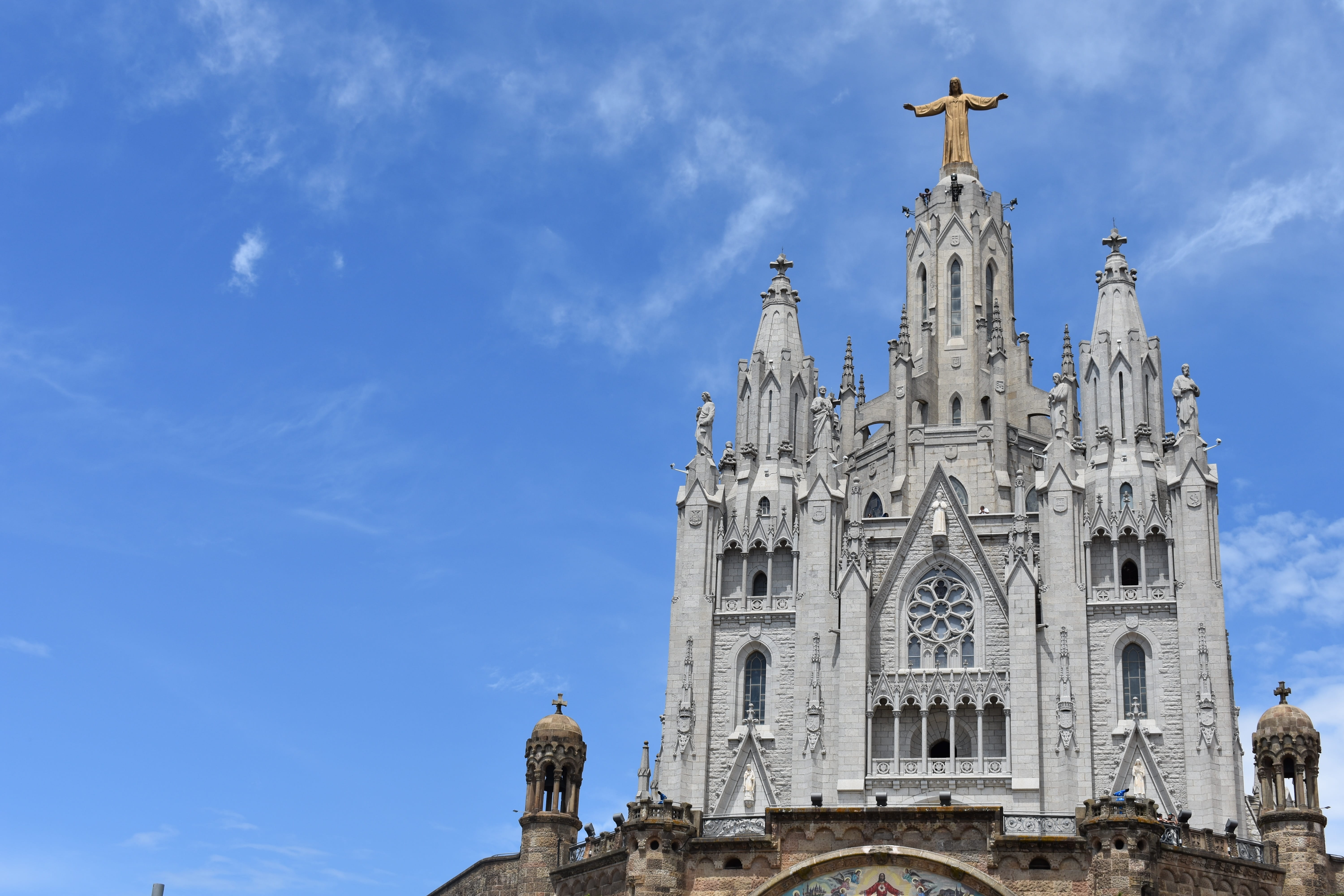 building exterior, blue, outdoors, history, church, spain, no people, building, architecture, belief, tibidabo, europe, sky, built structure, religion, HD Wallpaper