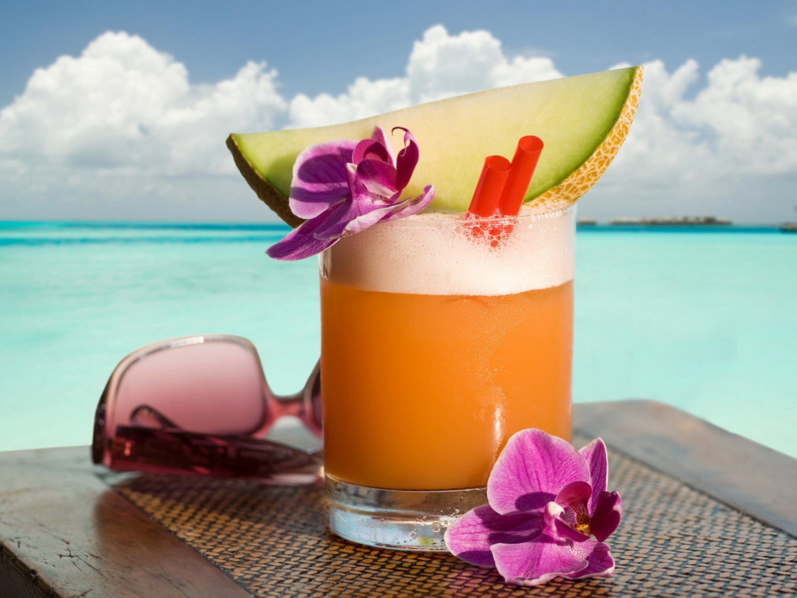 water, nature, drink, sand, drinks, island, cocktail, land, clear, vacations, horizon over water, flower, no People, day, sky, sea, drinking, food and drink, HD Wallpaper