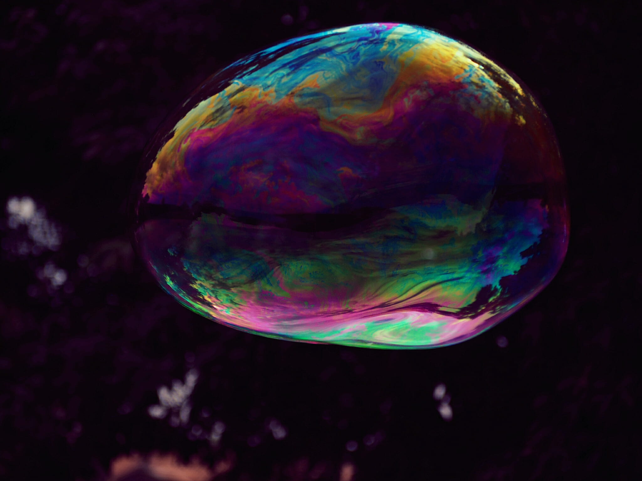 water, closeup, shape, bubble, studio shot, close-up, 1080P, lightweight, flying, pop, transparent, beauty in nature, black background, vulnerability, HD Wallpaper