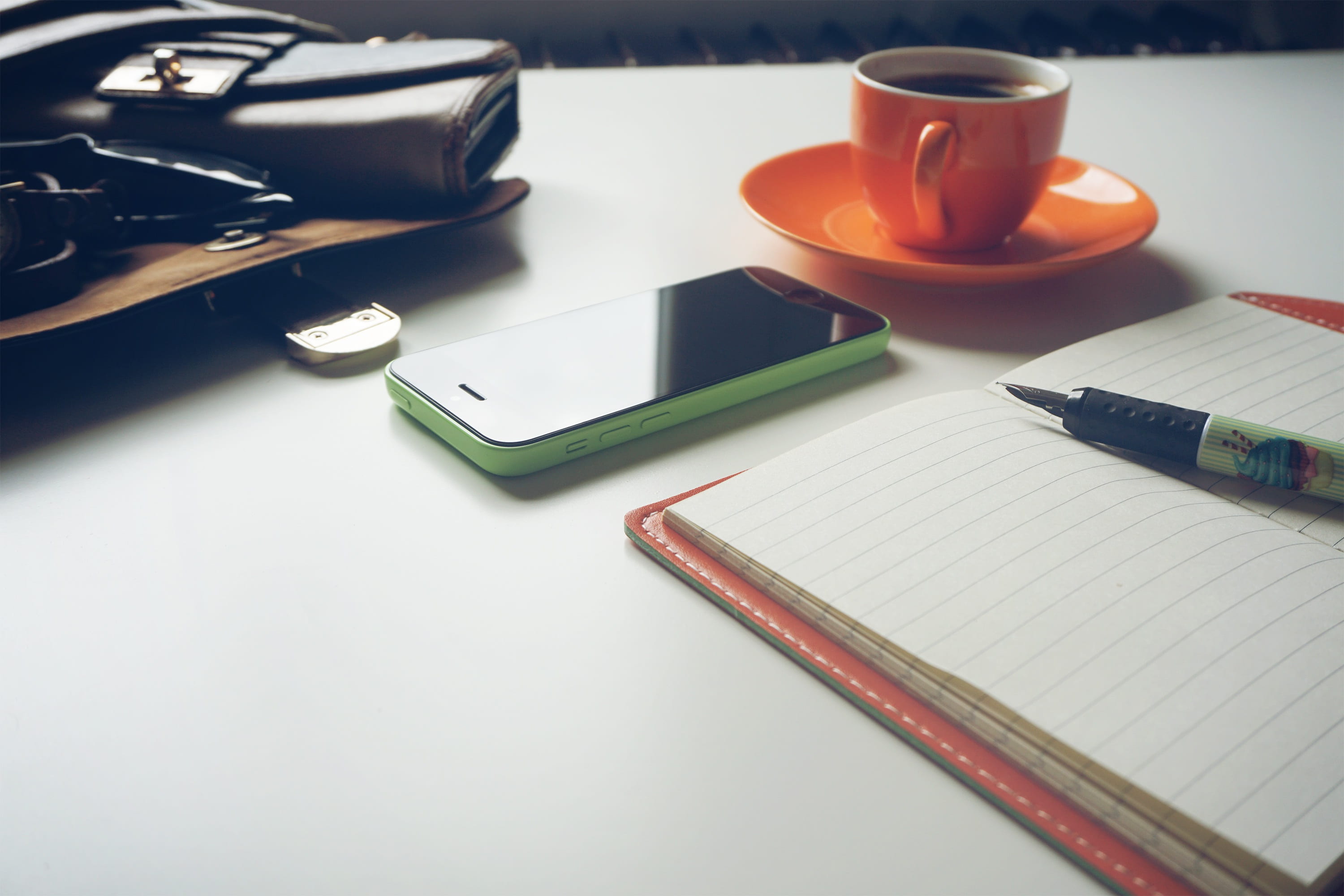 watches, wallet, cup of coffee, network, purse, c, food and drink, indoors, ceramic, office, green, workspace, still life, publication, coffee, table, note pad, HD Wallpaper