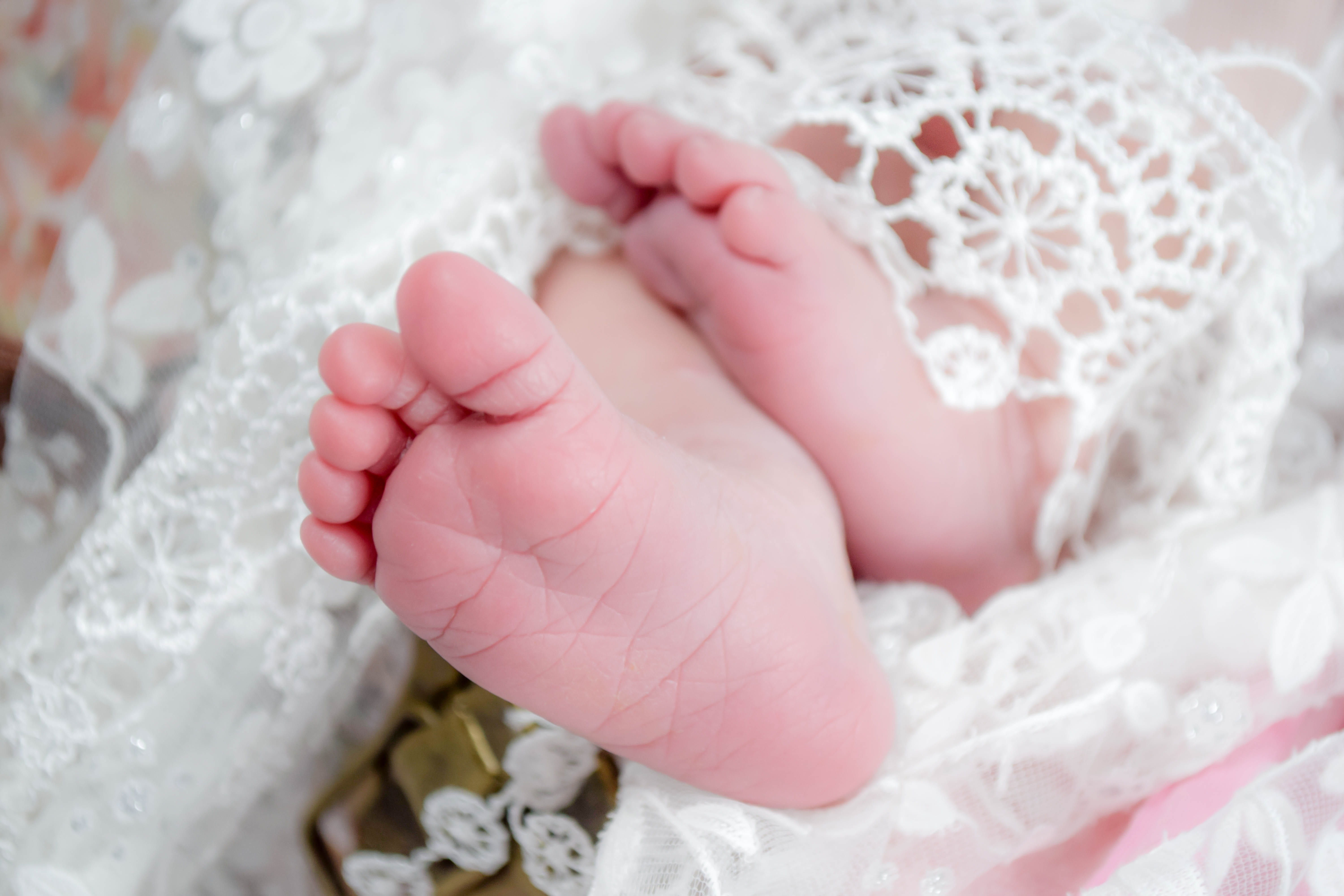 tiny, relaxation, human foot, cloth, new life, daughter, indoors, beginnings, softness, childhood, birth, child, body part, girl, lying down, young, cute, HD Wallpaper