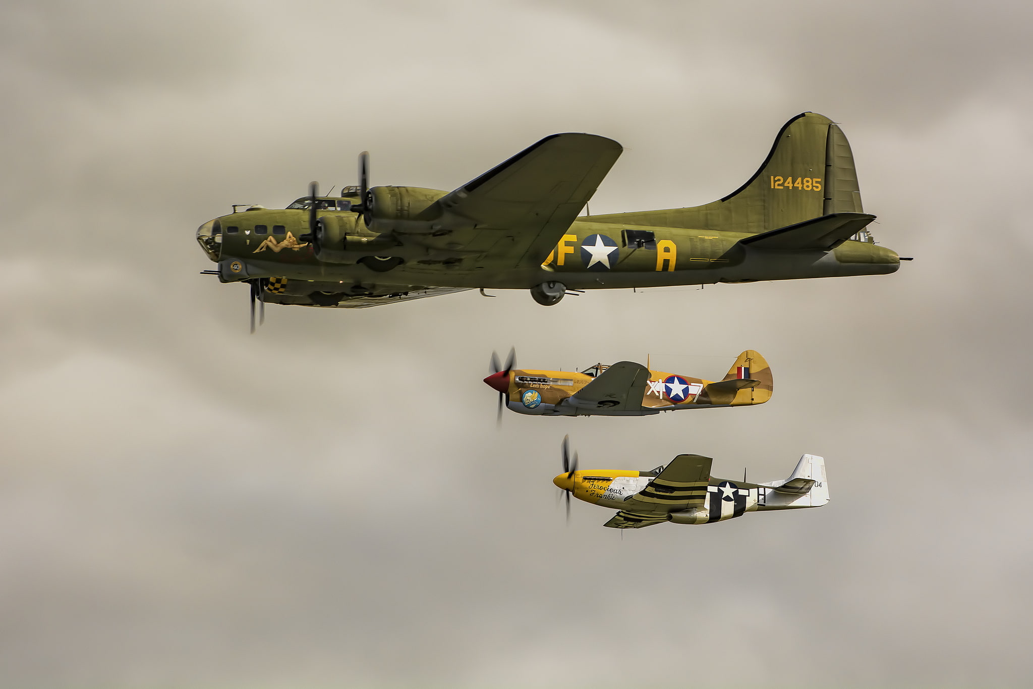 bomber, B-17, flight, P-51 Mustang, Curtiss P-40, 1080P, HD Wallpaper