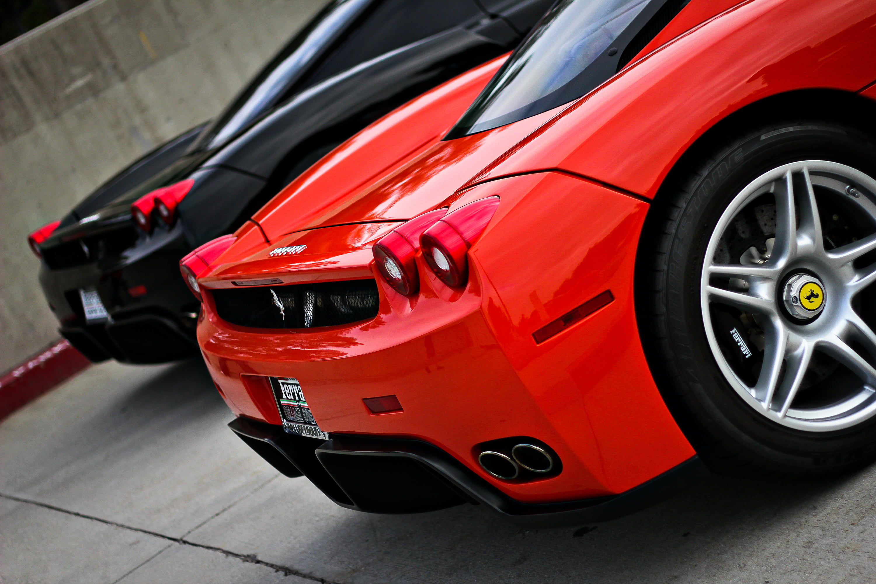 back, car, coupe, retail, black, luxury, motor vehicle, wealth, supercar, Ferrari, mode of transportation, 2K, red, land vehicle, city, stationary, wheel, HD Wallpaper