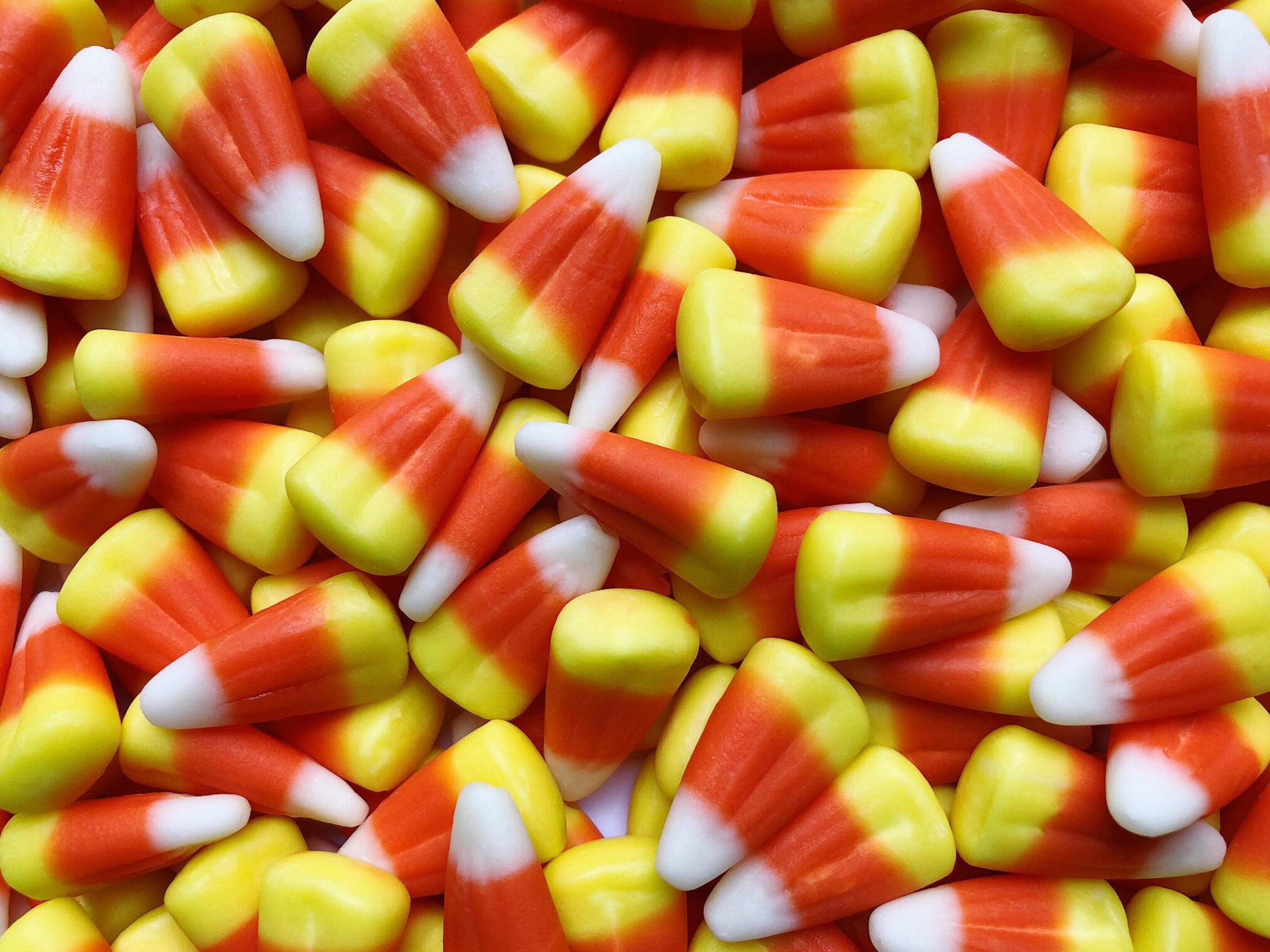 indoors, halloween, food, backgrounds, food and drink, bean, full frame, vegetarian food, close-up, multi colored, treat, abundance, still life, sugar, HD Wallpaper