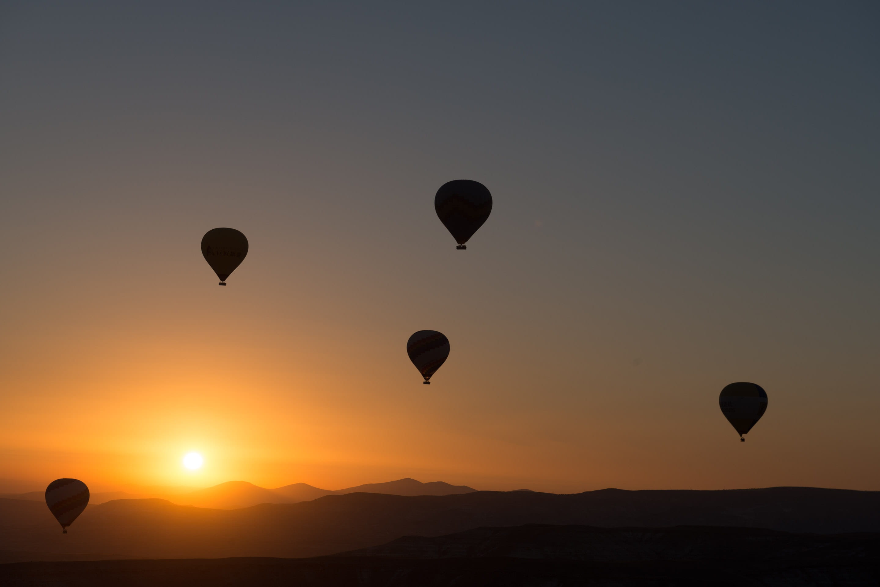 baloon, clear sky, 2K, nature, silhouette, scenics - nature, balloon, beauty in nature, balloons, aerostatic globe, adventure, hot, freedom, transportation, HD Wallpaper