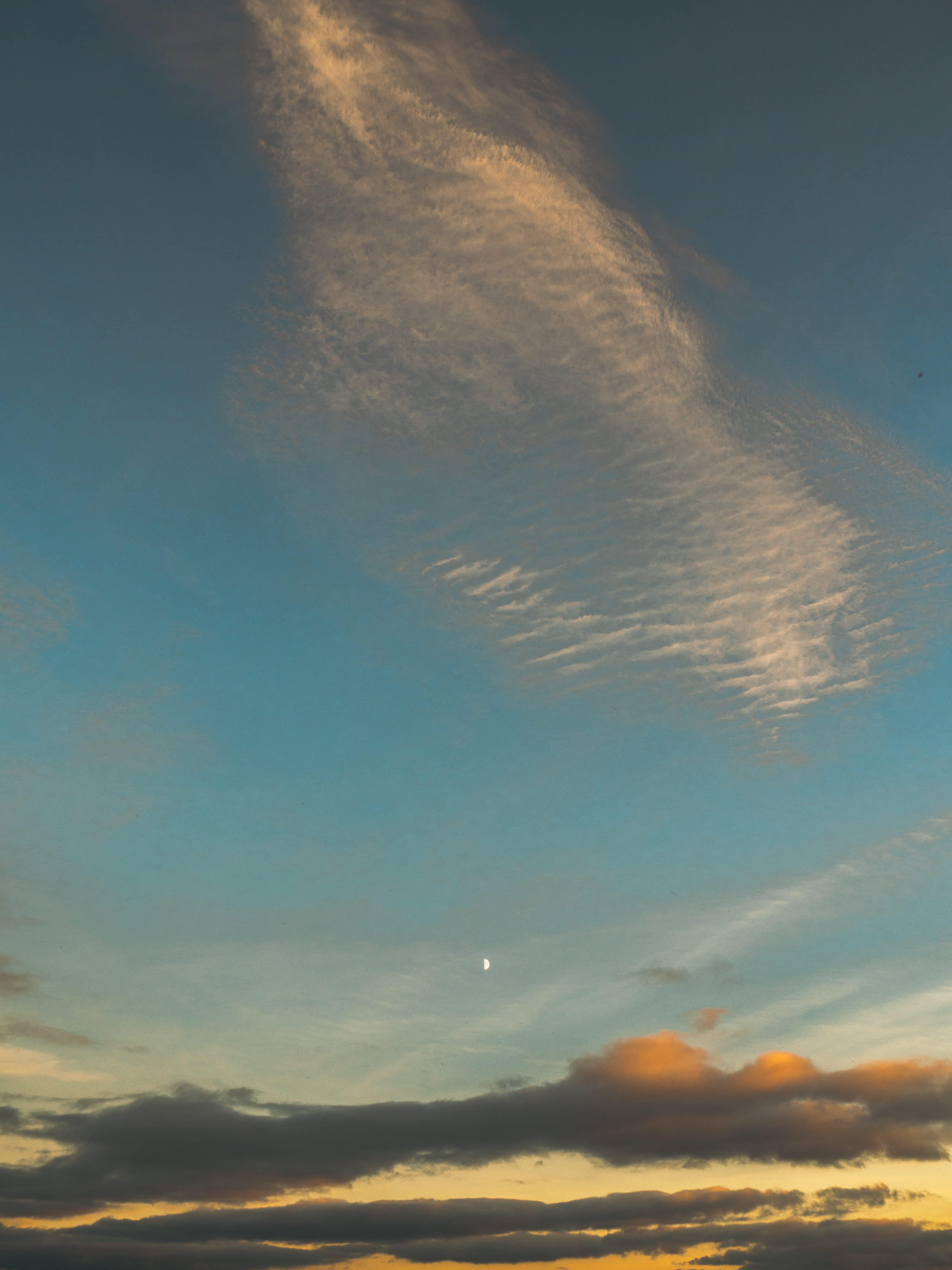 beach, no people, lydney, luca, moon, astronomy, sea, tranquility, low angle view, sky, nature, cloud - sky, tranquil scene, clouds, crescent, idyllic, Phone HD Wallpaper
